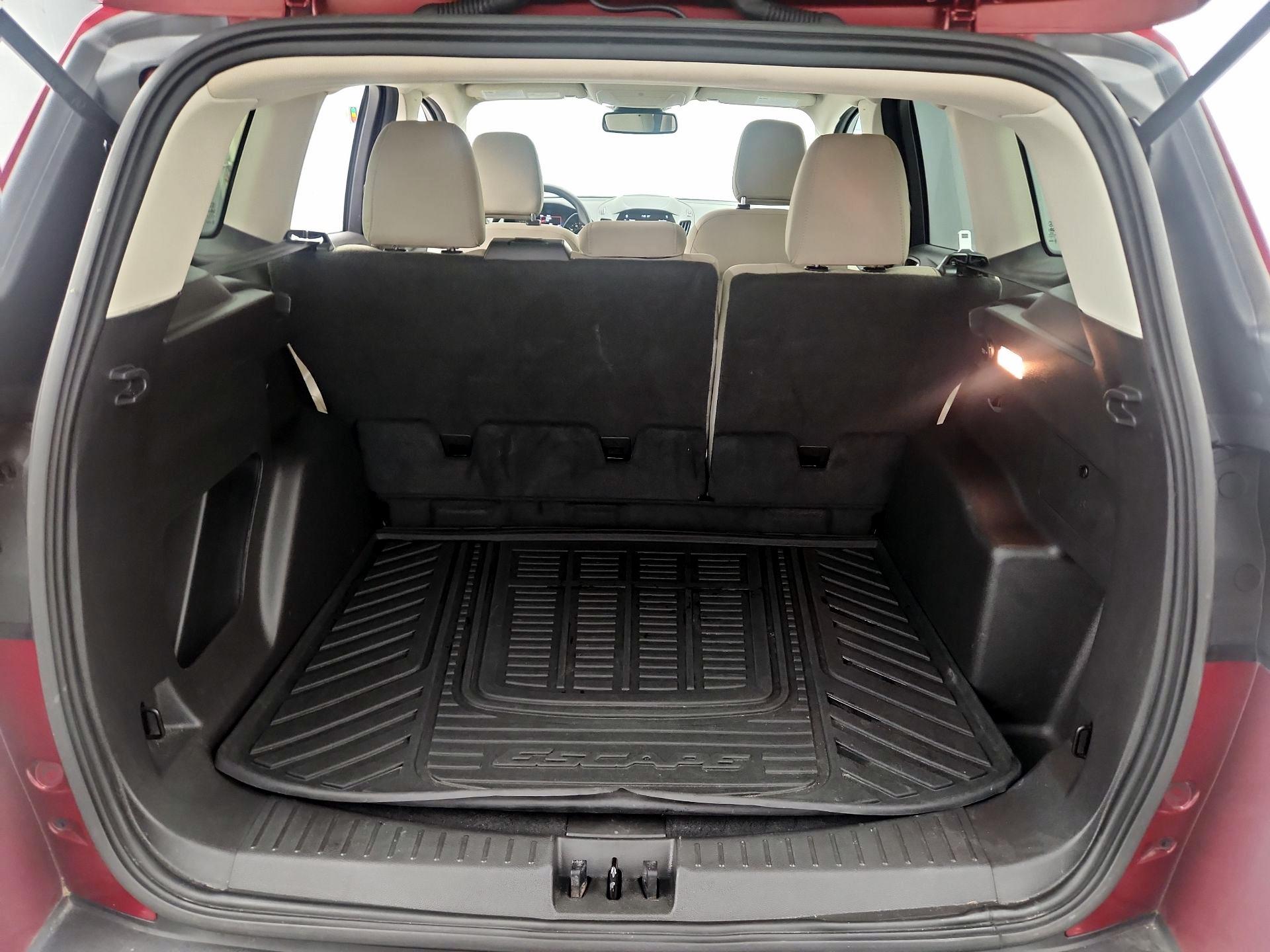 Thumbnail: 2019 Ford Escape - 20