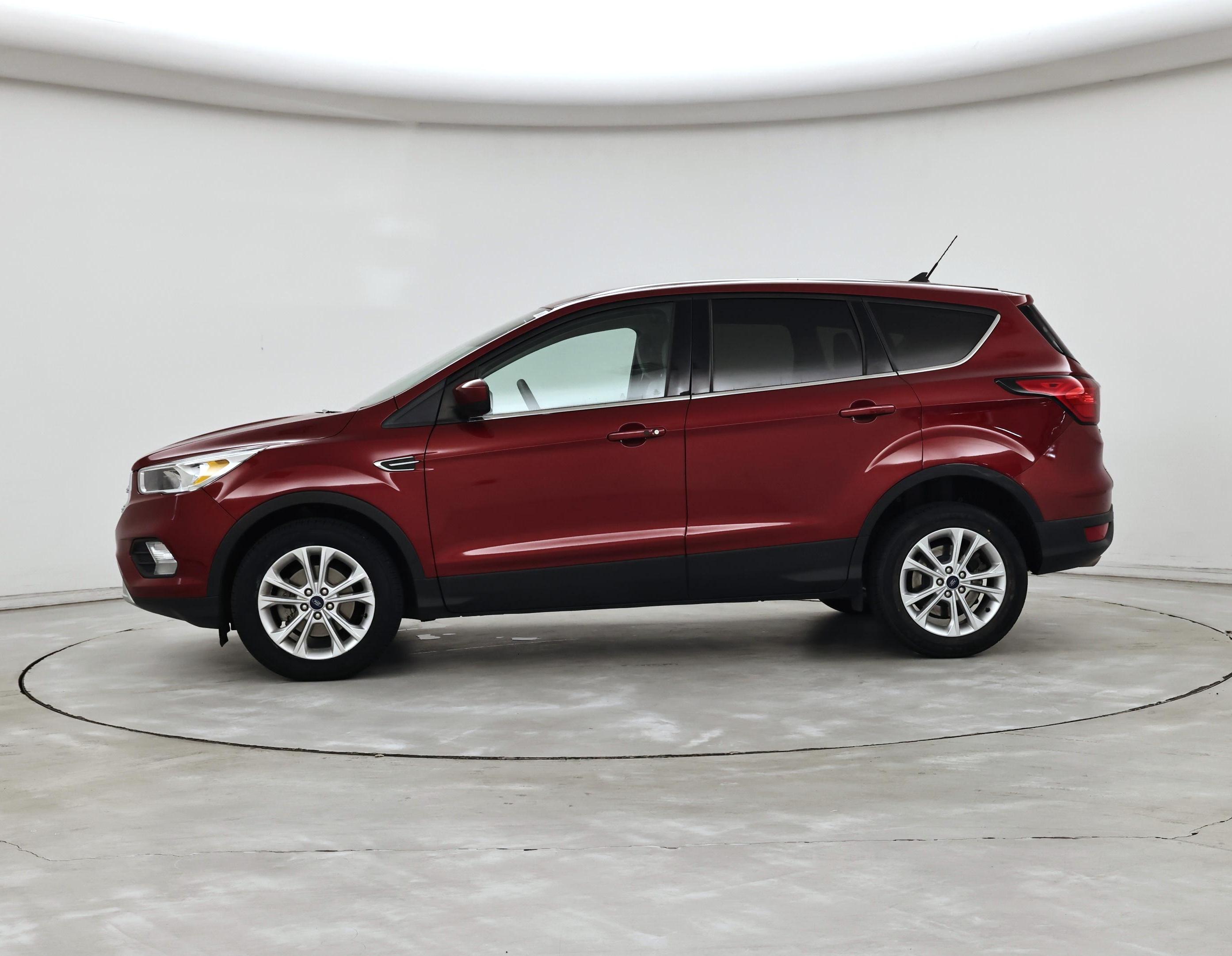 Thumbnail: 2019 Ford Escape - 3
