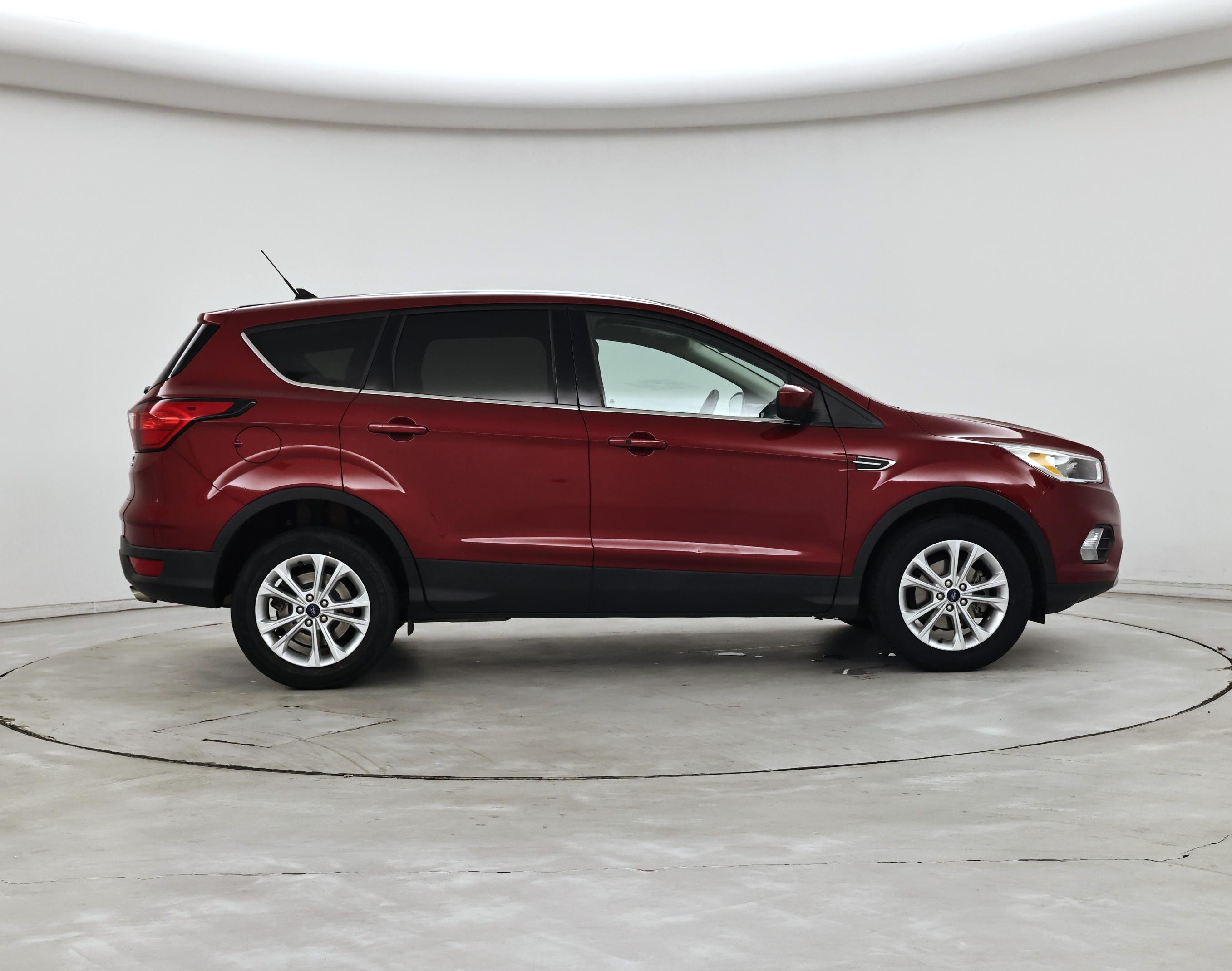 Thumbnail: 2019 Ford Escape - 7