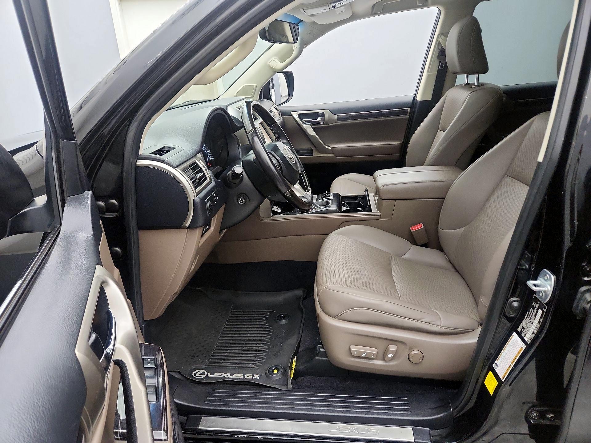 Thumbnail: 2020 Lexus GX - 11