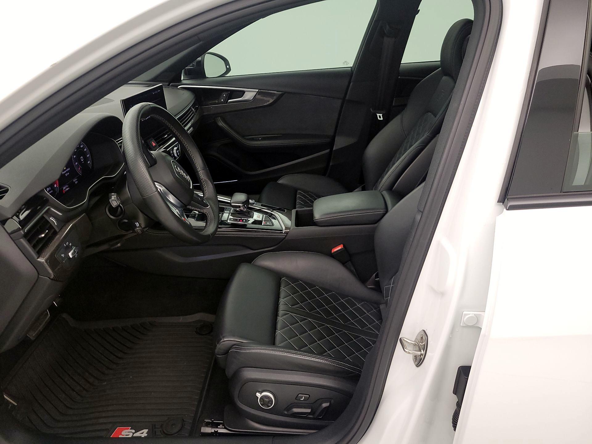 Thumbnail: 2022 Audi S4 - 11