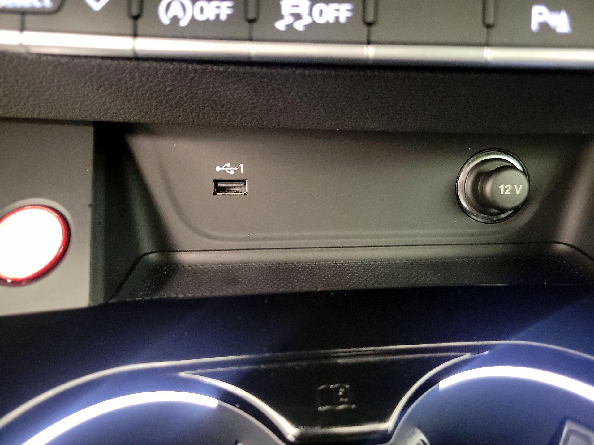 Thumbnail: 2022 Audi S4 - 18