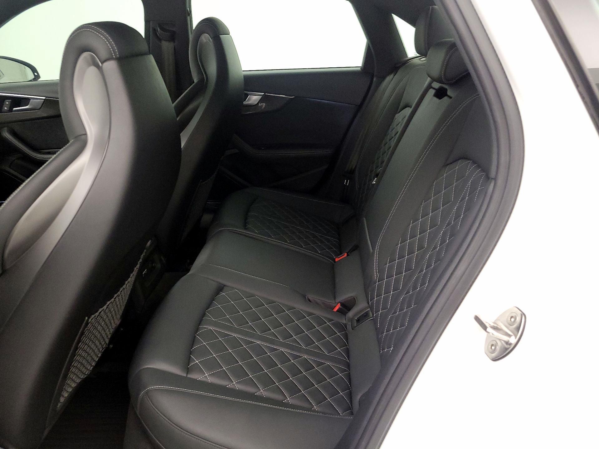 Thumbnail: 2022 Audi S4 - 20