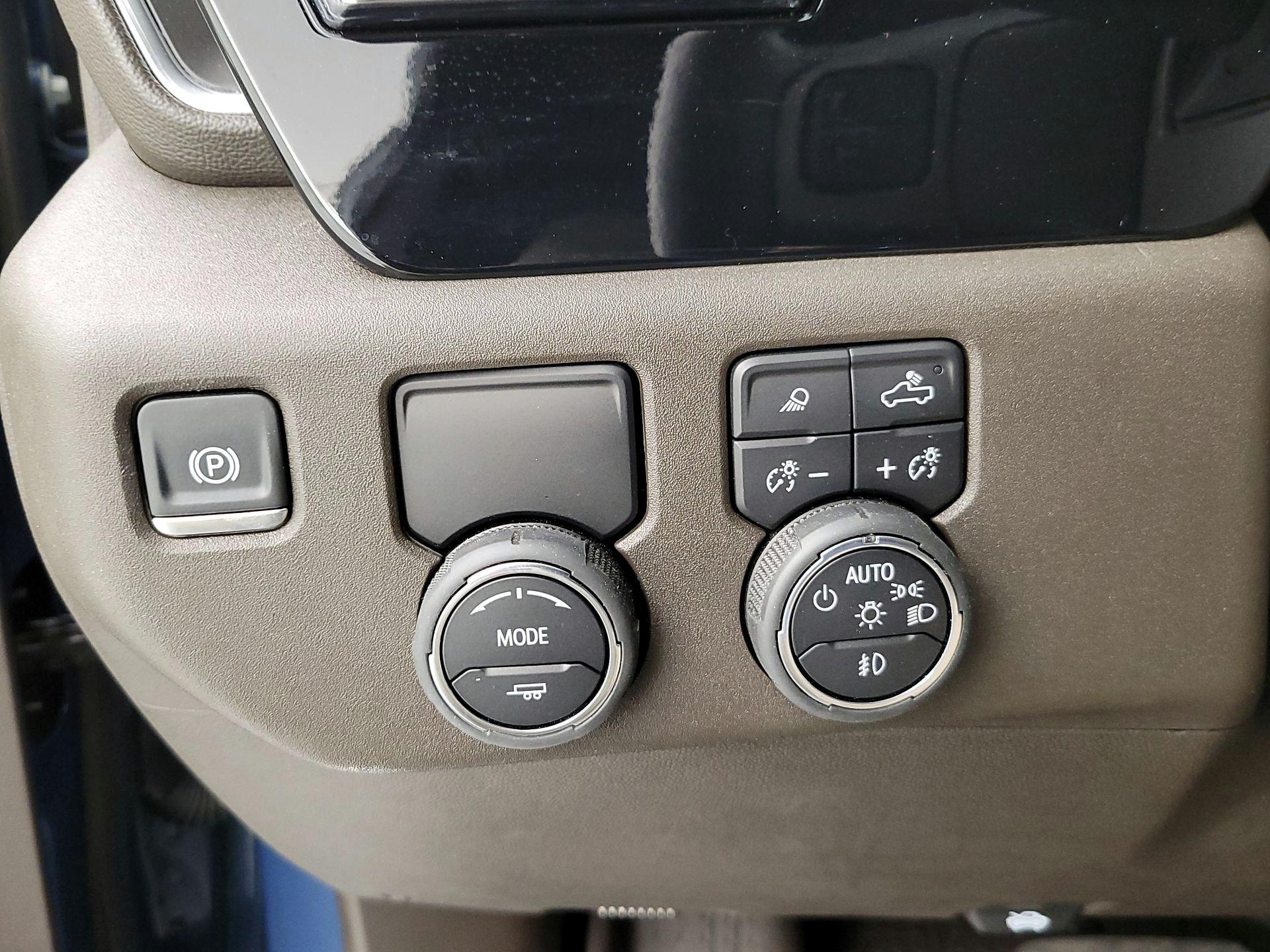 Thumbnail: 2024 Chevrolet Silverado 2500 - 13