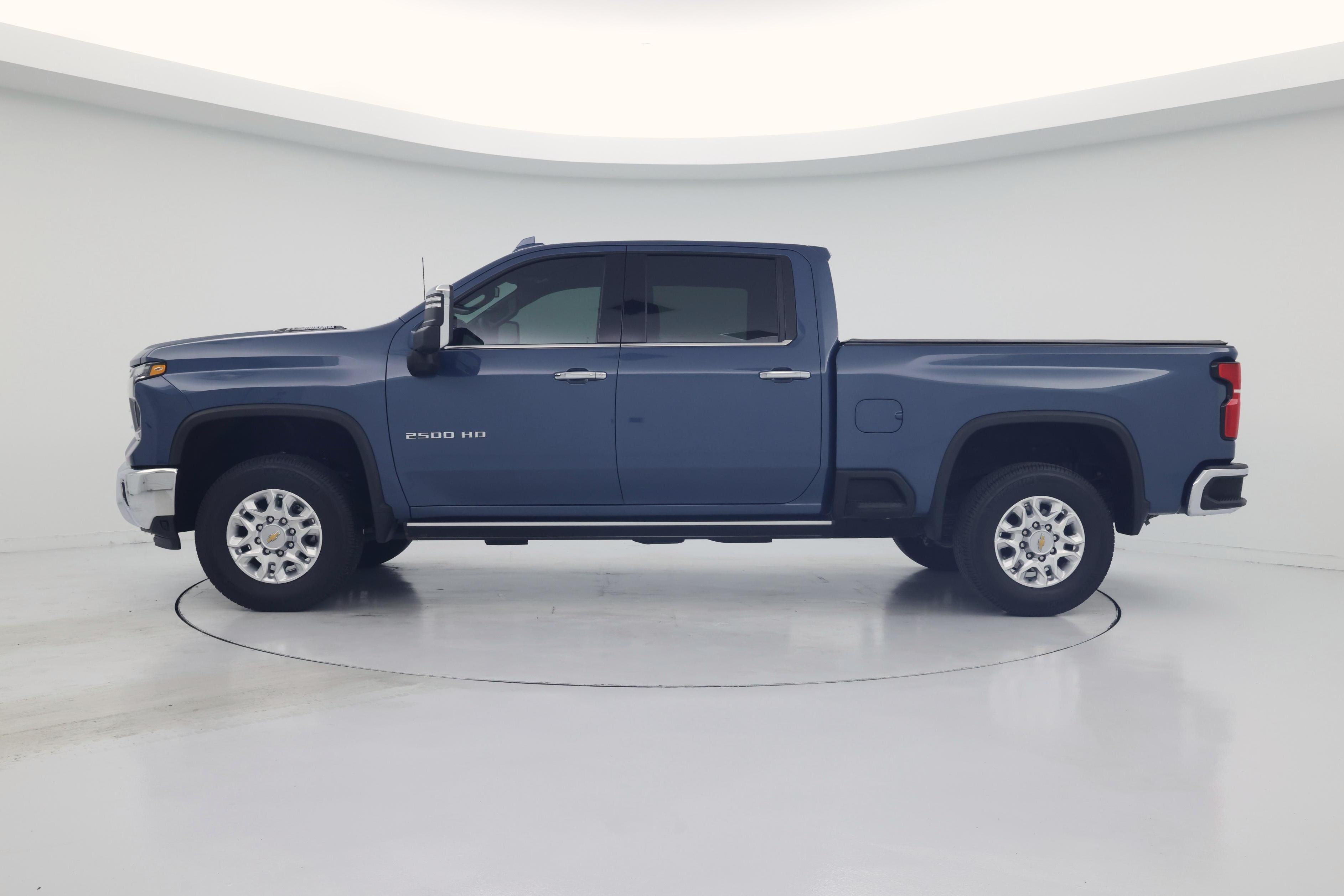 Thumbnail: 2024 Chevrolet Silverado 2500 - 3