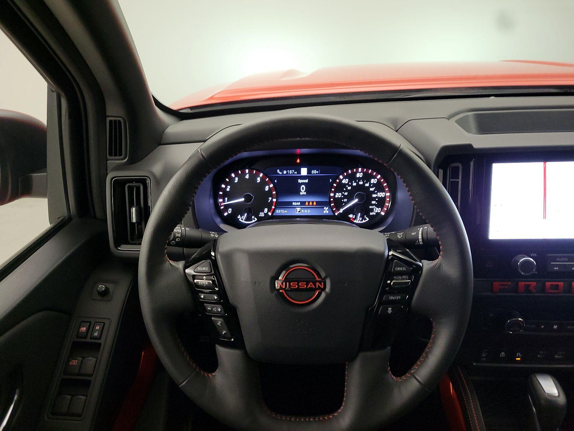 Thumbnail: 2025 Nissan Frontier - 10