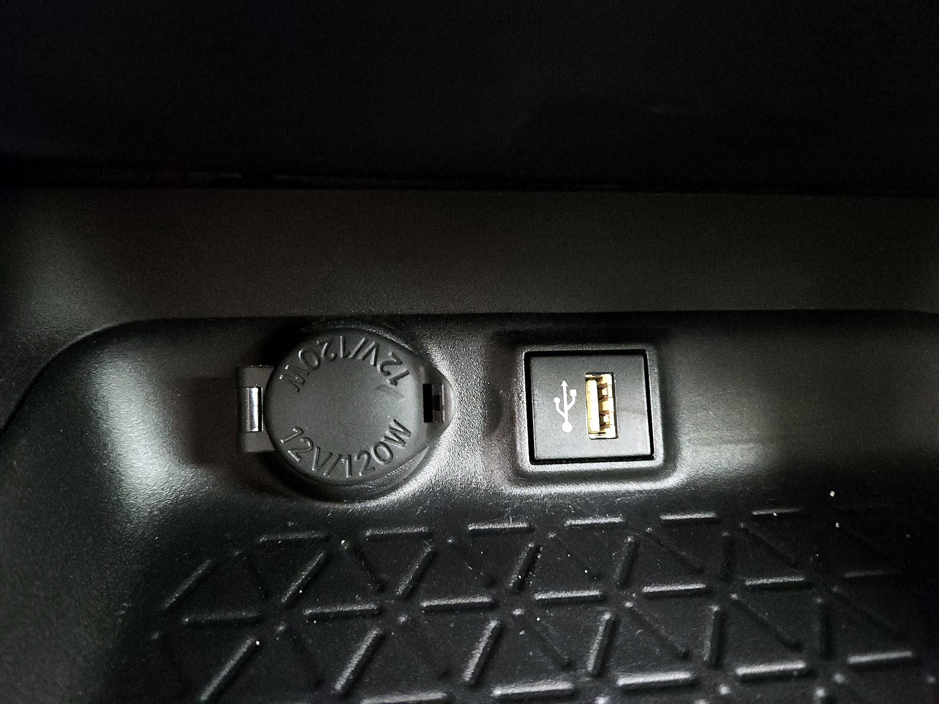 Thumbnail: 2024 Toyota RAV4 - 18