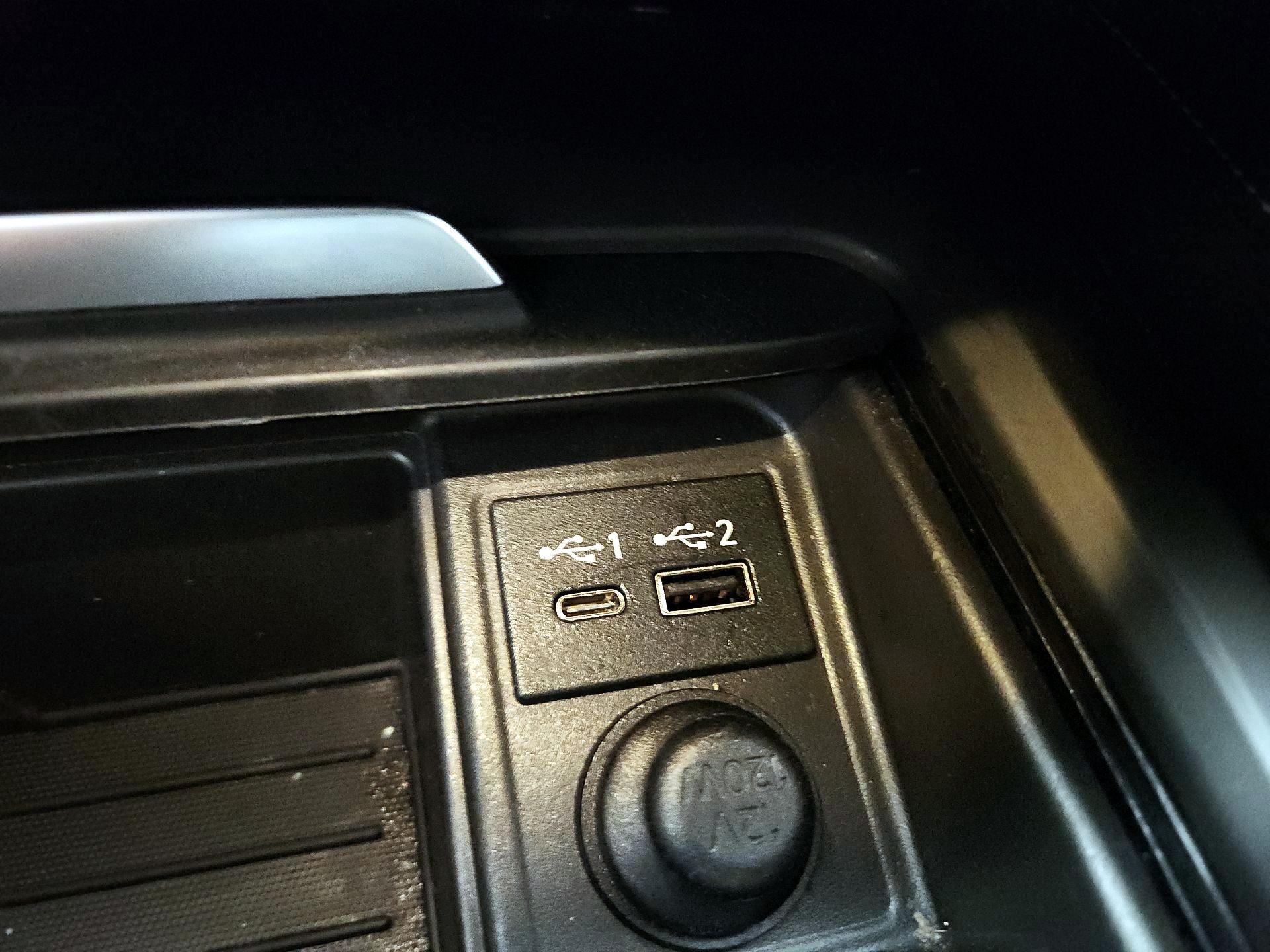 Thumbnail: 2020 INFINITI QX50 - 18