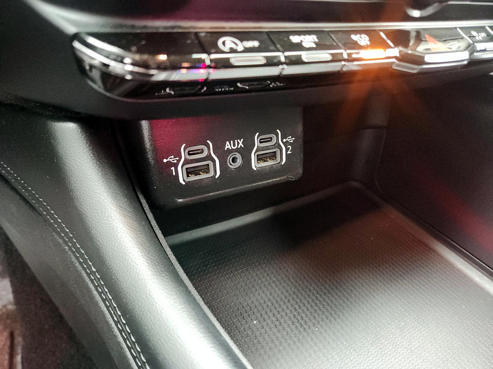 Thumbnail: 2022 Dodge Durango - 18