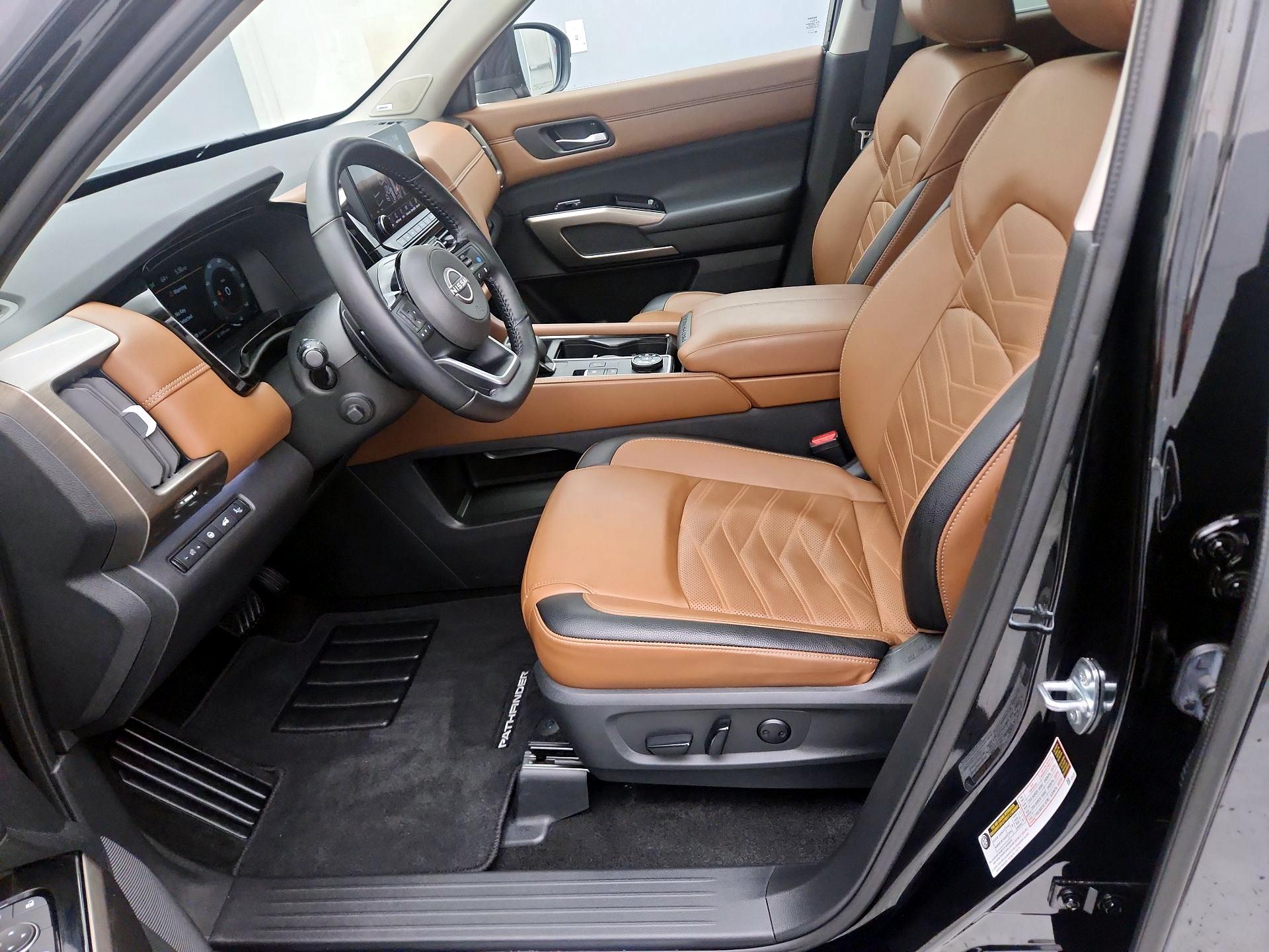 Thumbnail: 2024 Nissan Pathfinder - 11