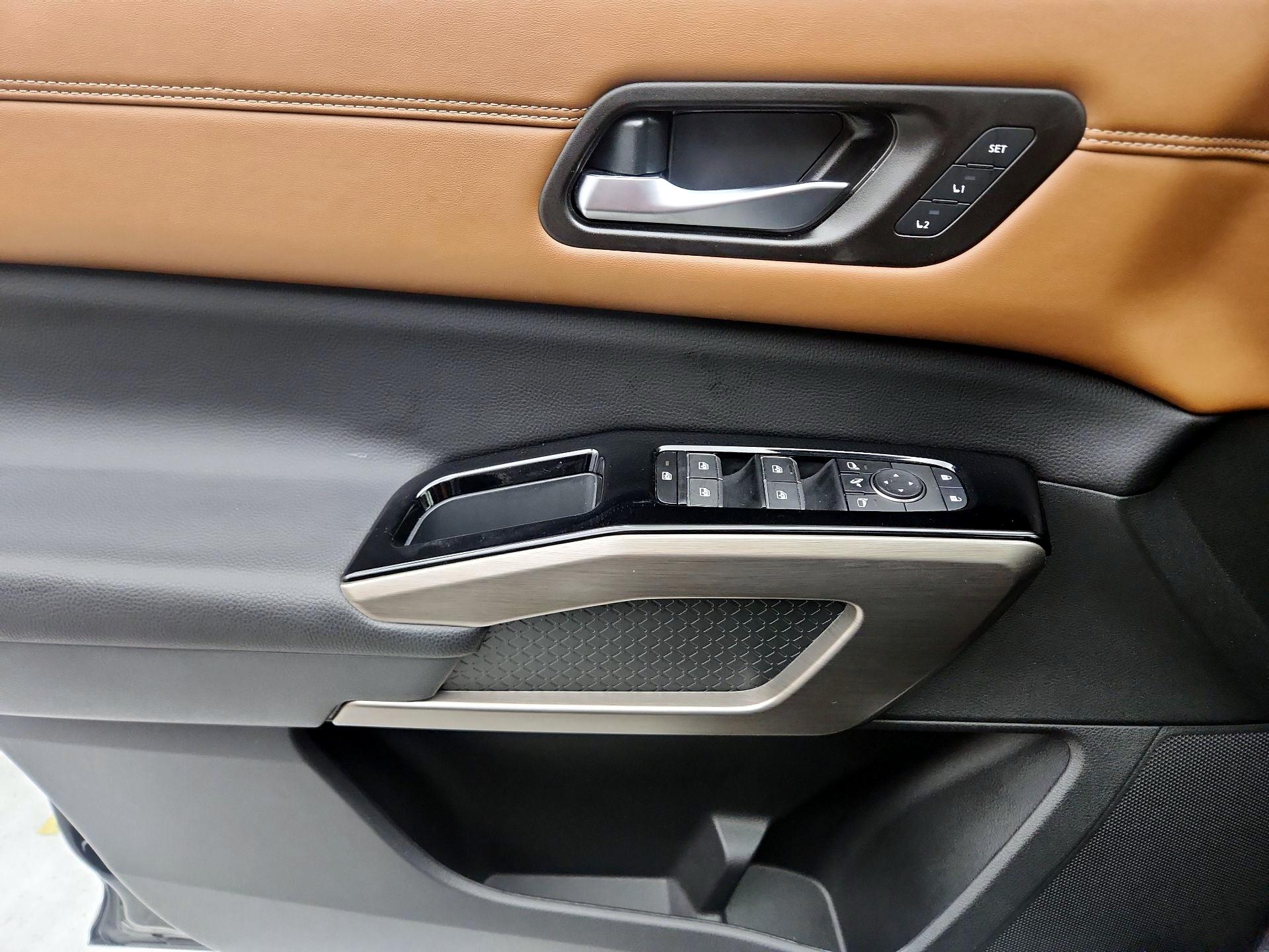 Thumbnail: 2024 Nissan Pathfinder - 12