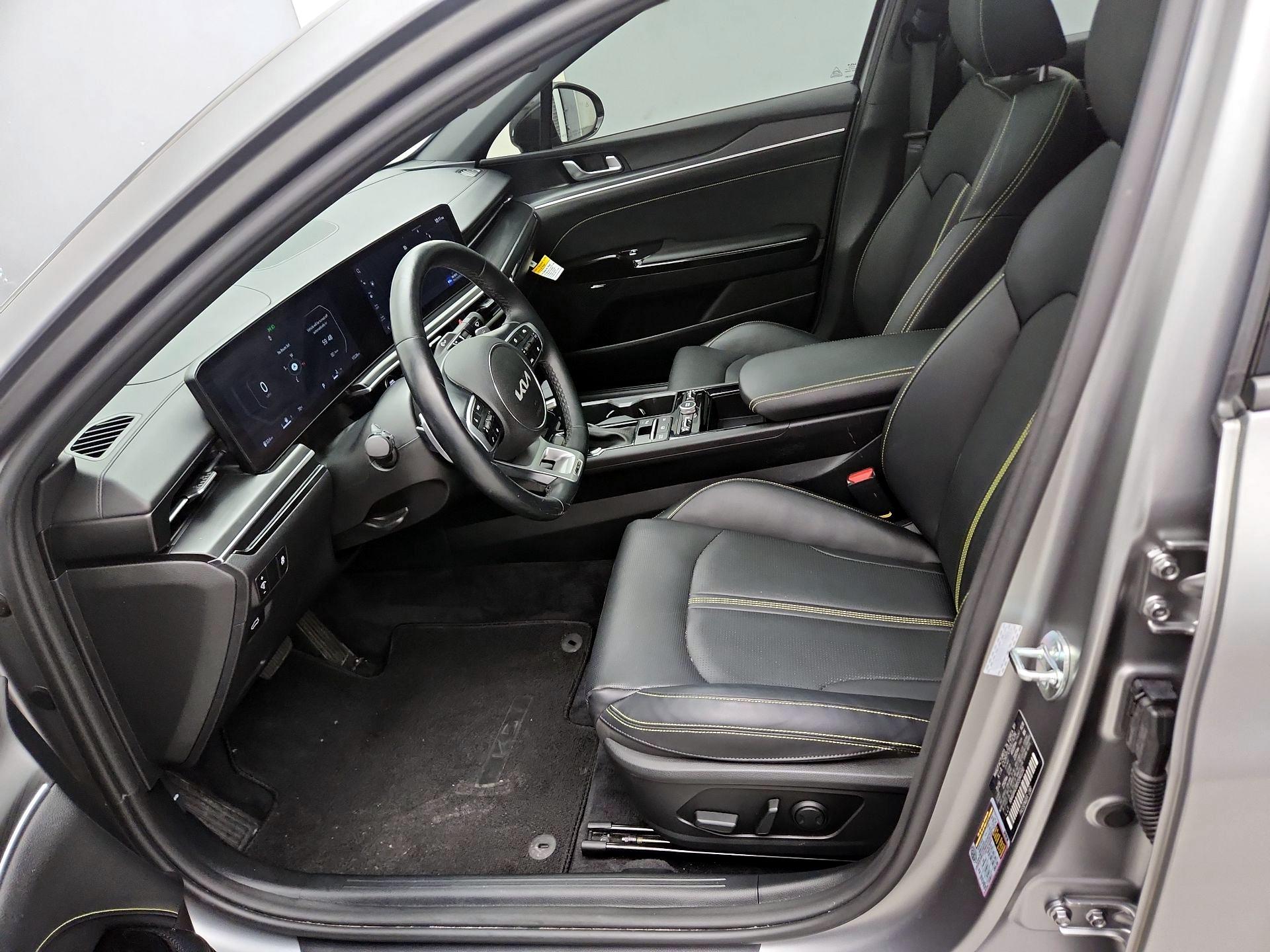 Thumbnail: 2025 Kia K5 - 11