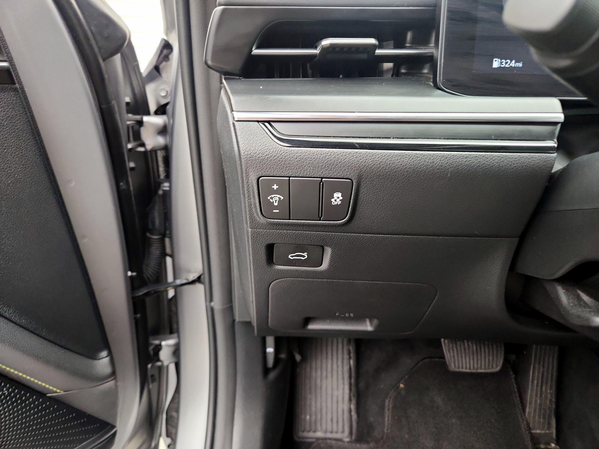 Thumbnail: 2025 Kia K5 - 13