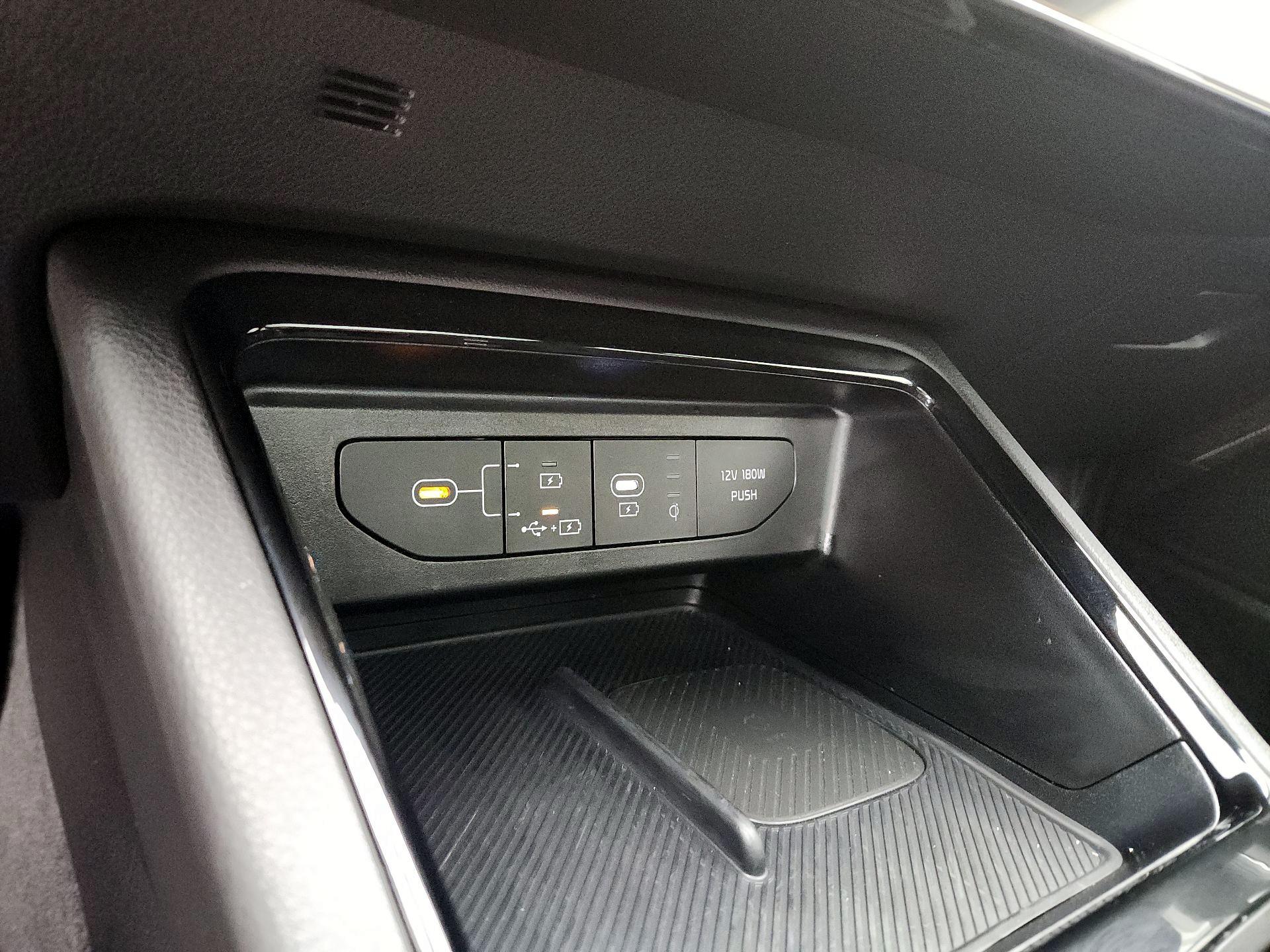 Thumbnail: 2025 Kia K5 - 19