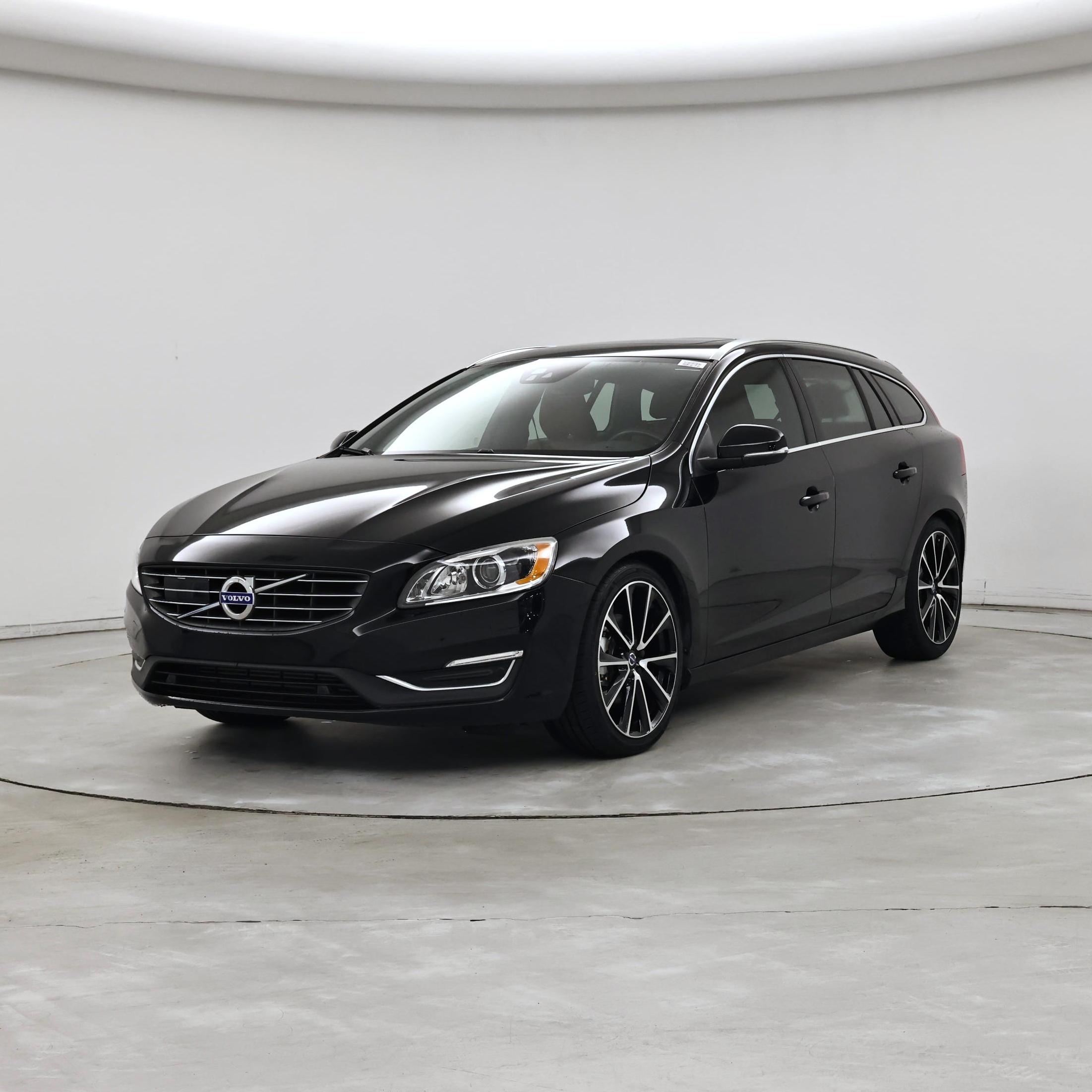 Thumbnail: 2016 Volvo V60 - 4
