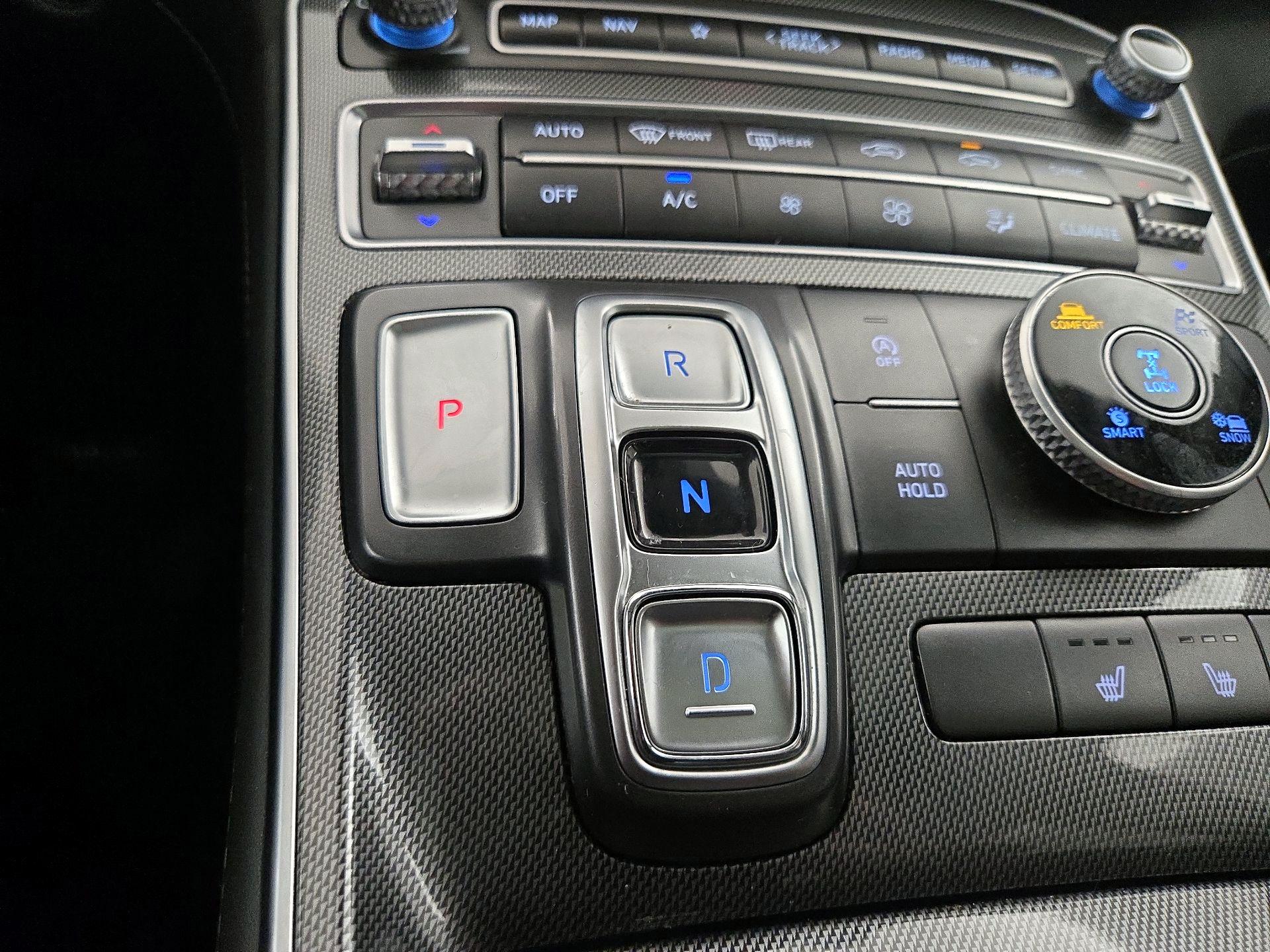 Thumbnail: 2023 Hyundai Santa Fe - 18