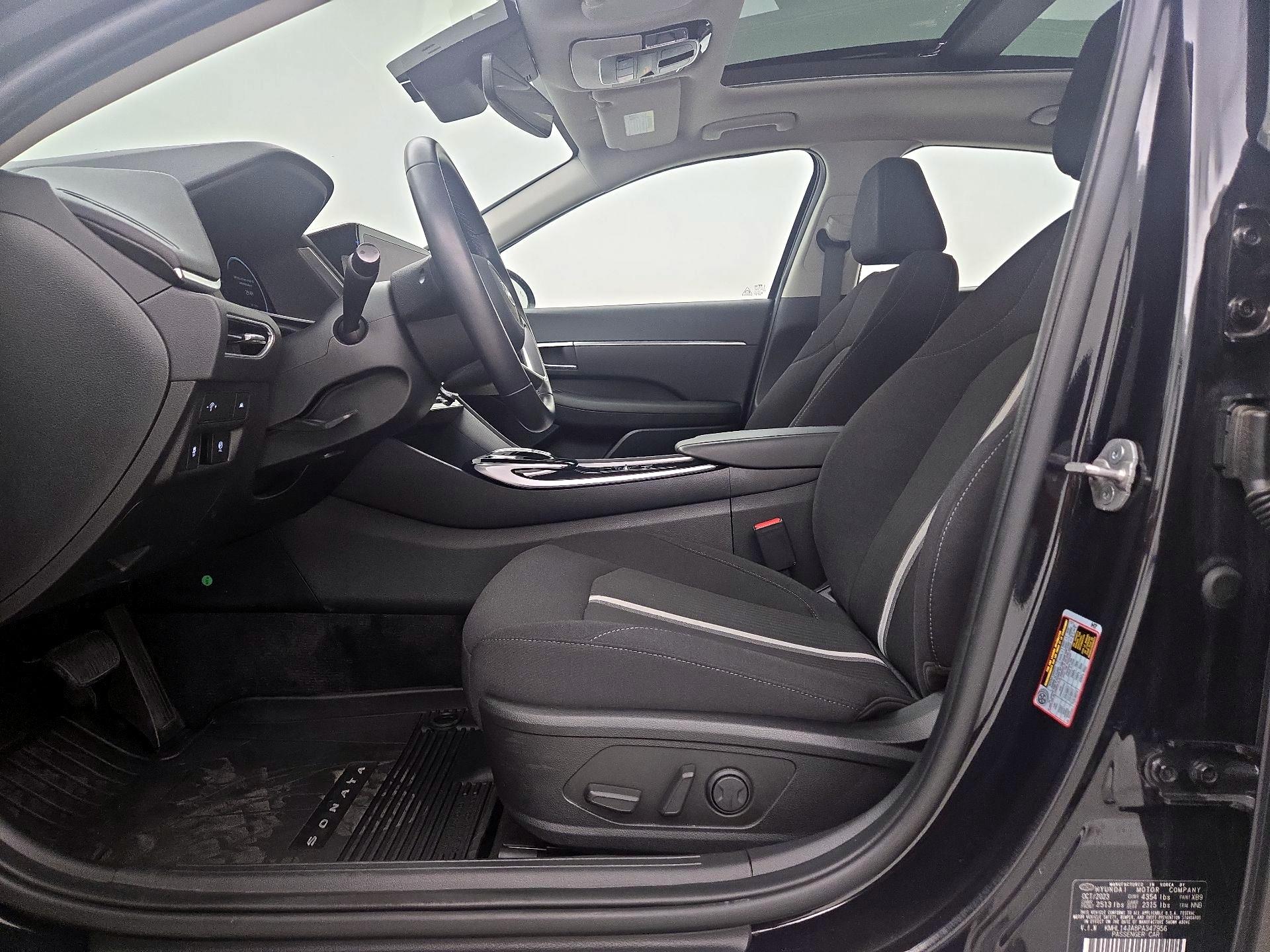 Thumbnail: 2023 Hyundai Sonata - 11