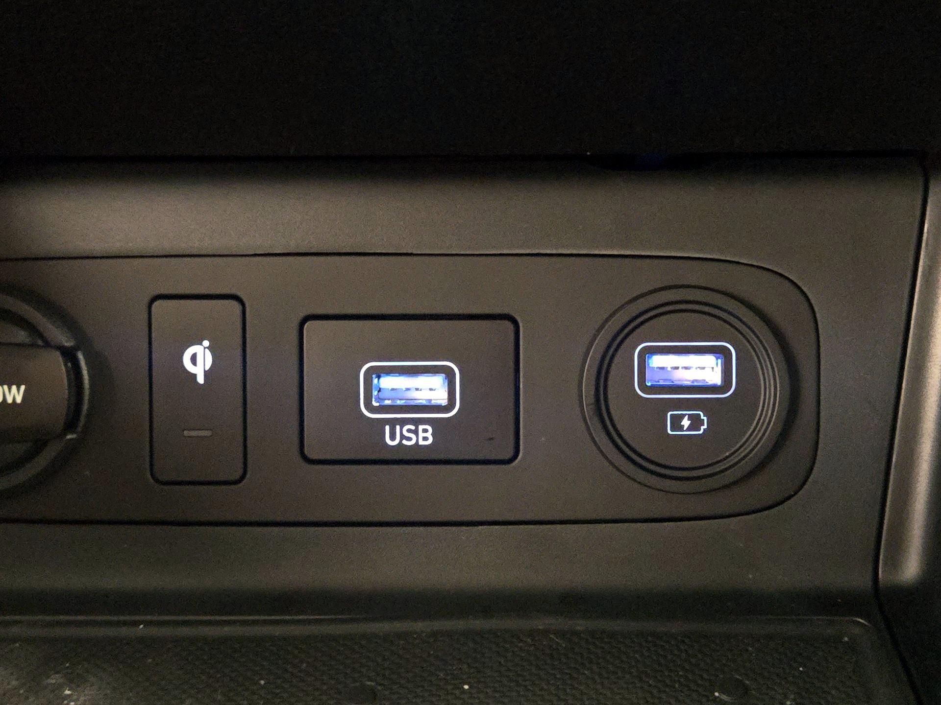 Thumbnail: 2023 Hyundai Sonata - 19