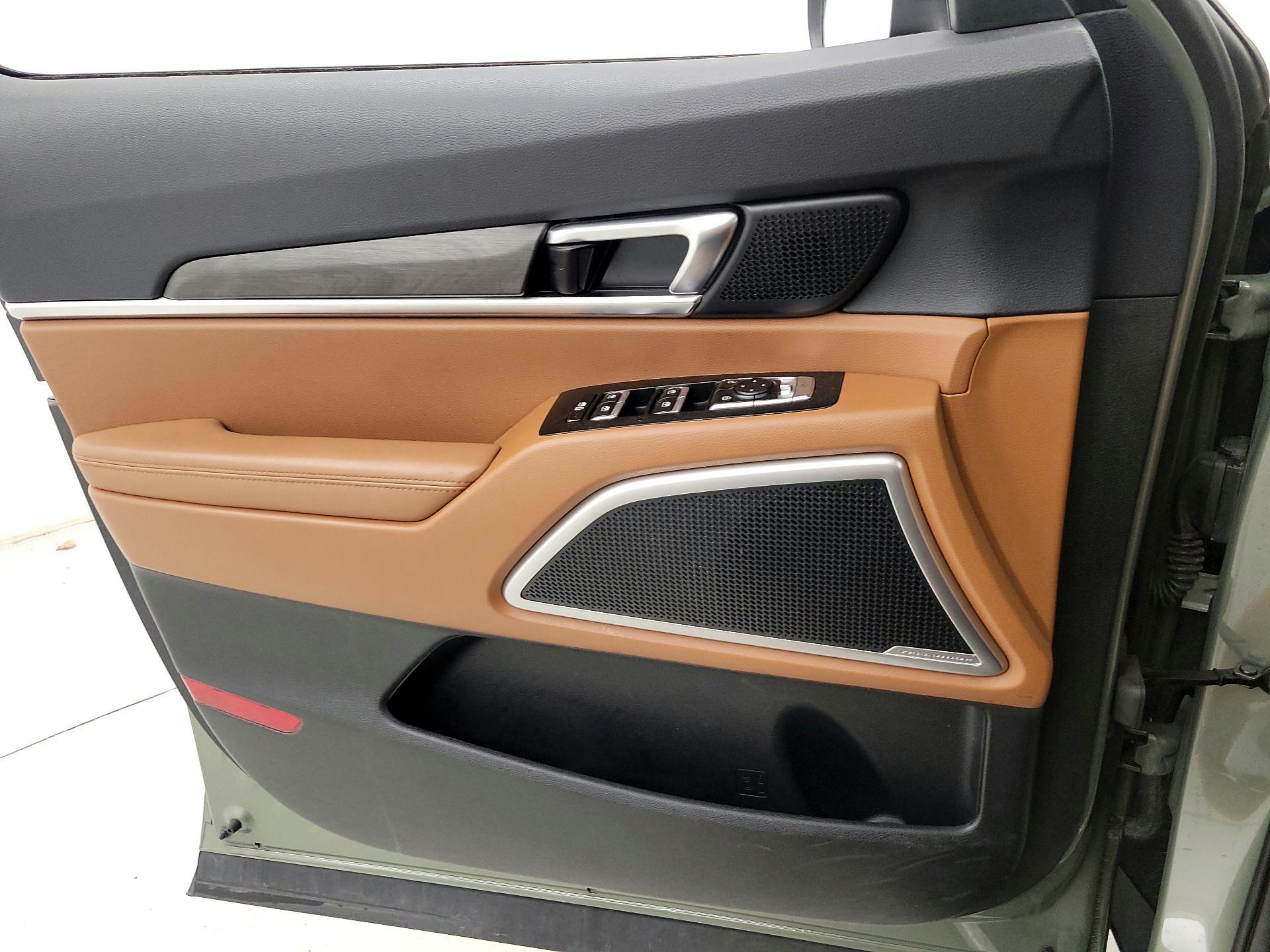 Thumbnail: 2023 Kia Telluride - 12