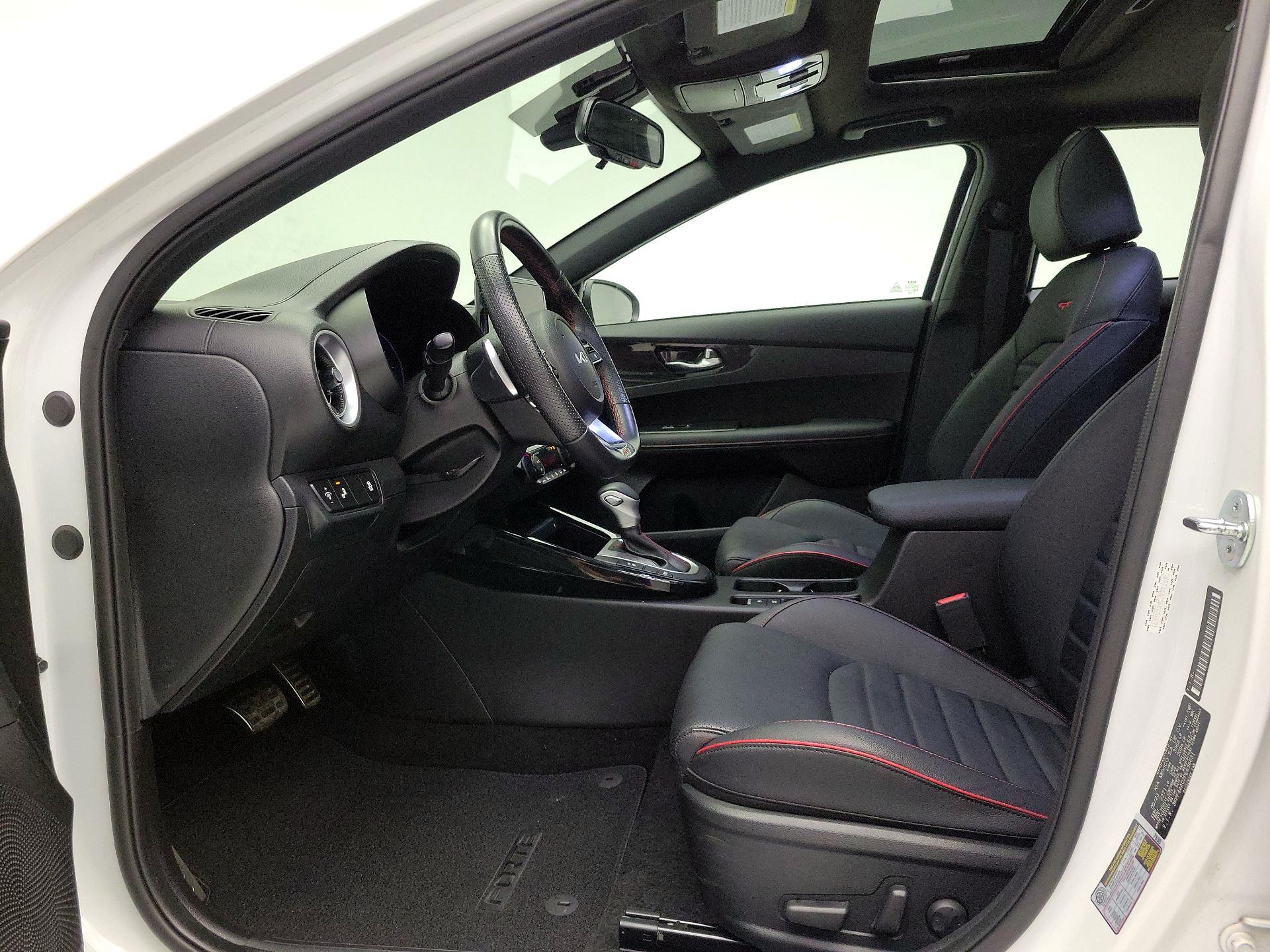 Thumbnail: 2023 Kia Forte - 11