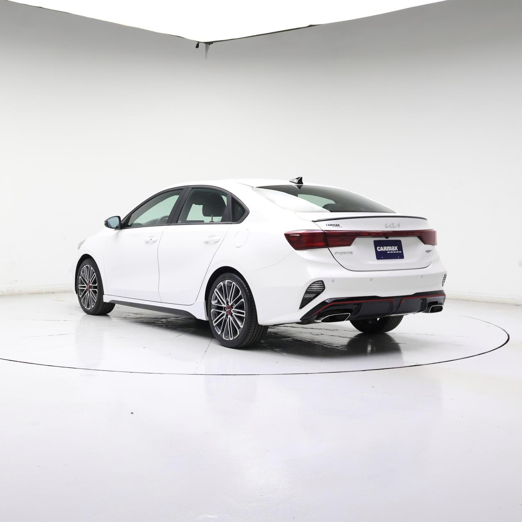 Thumbnail: 2023 Kia Forte - 2