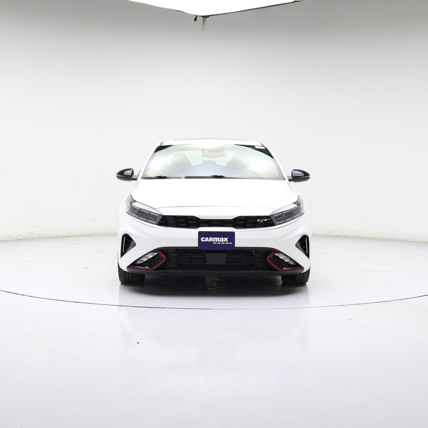 Thumbnail: 2023 Kia Forte - 5