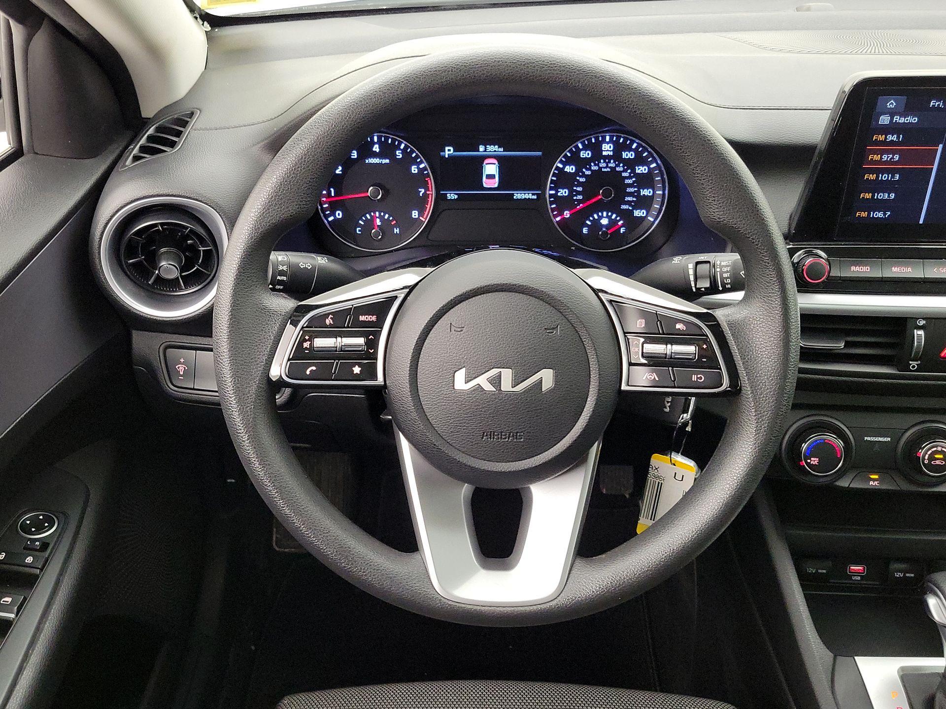 Thumbnail: 2023 Kia Forte - 10