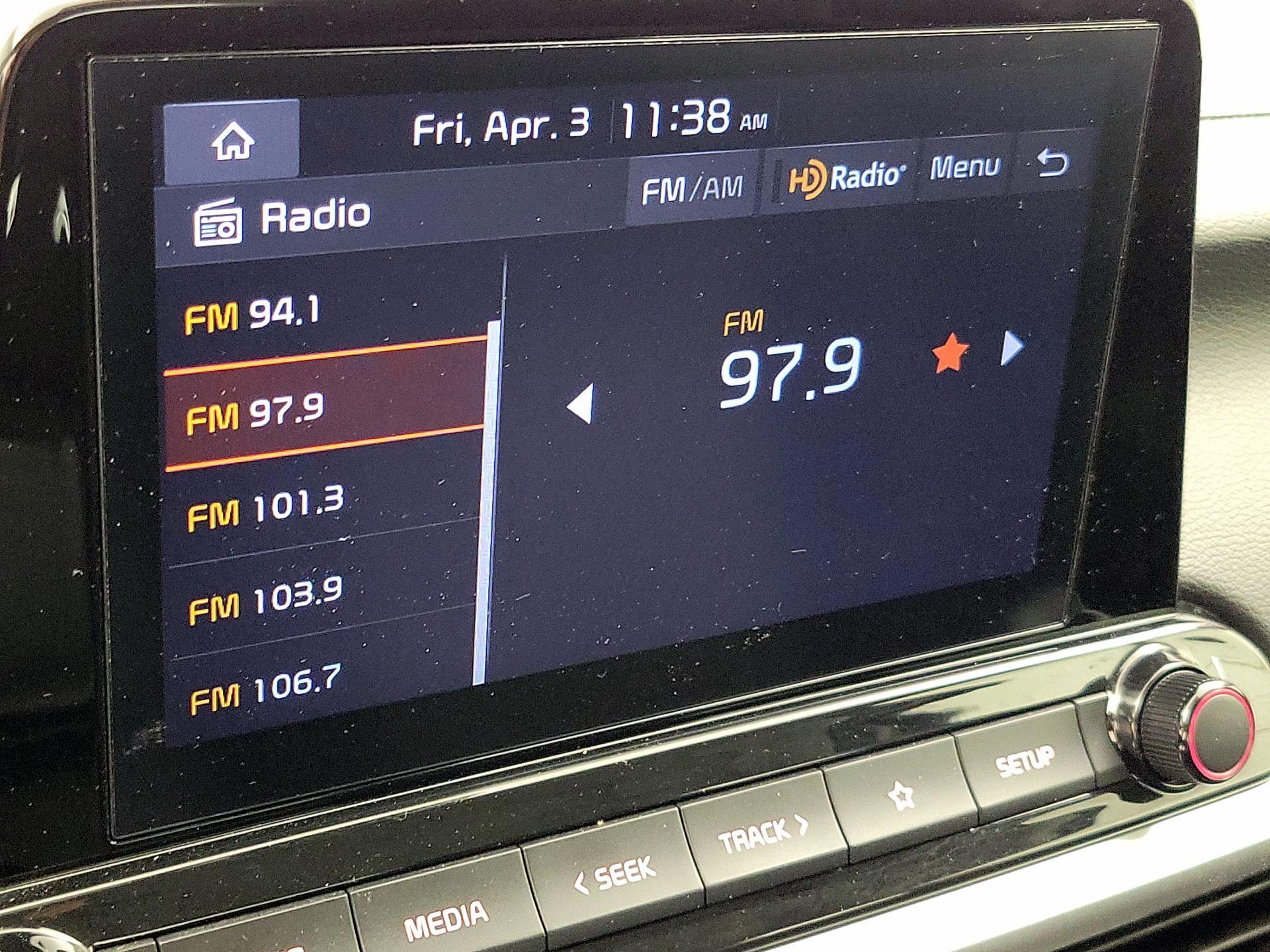 Thumbnail: 2023 Kia Forte - 15