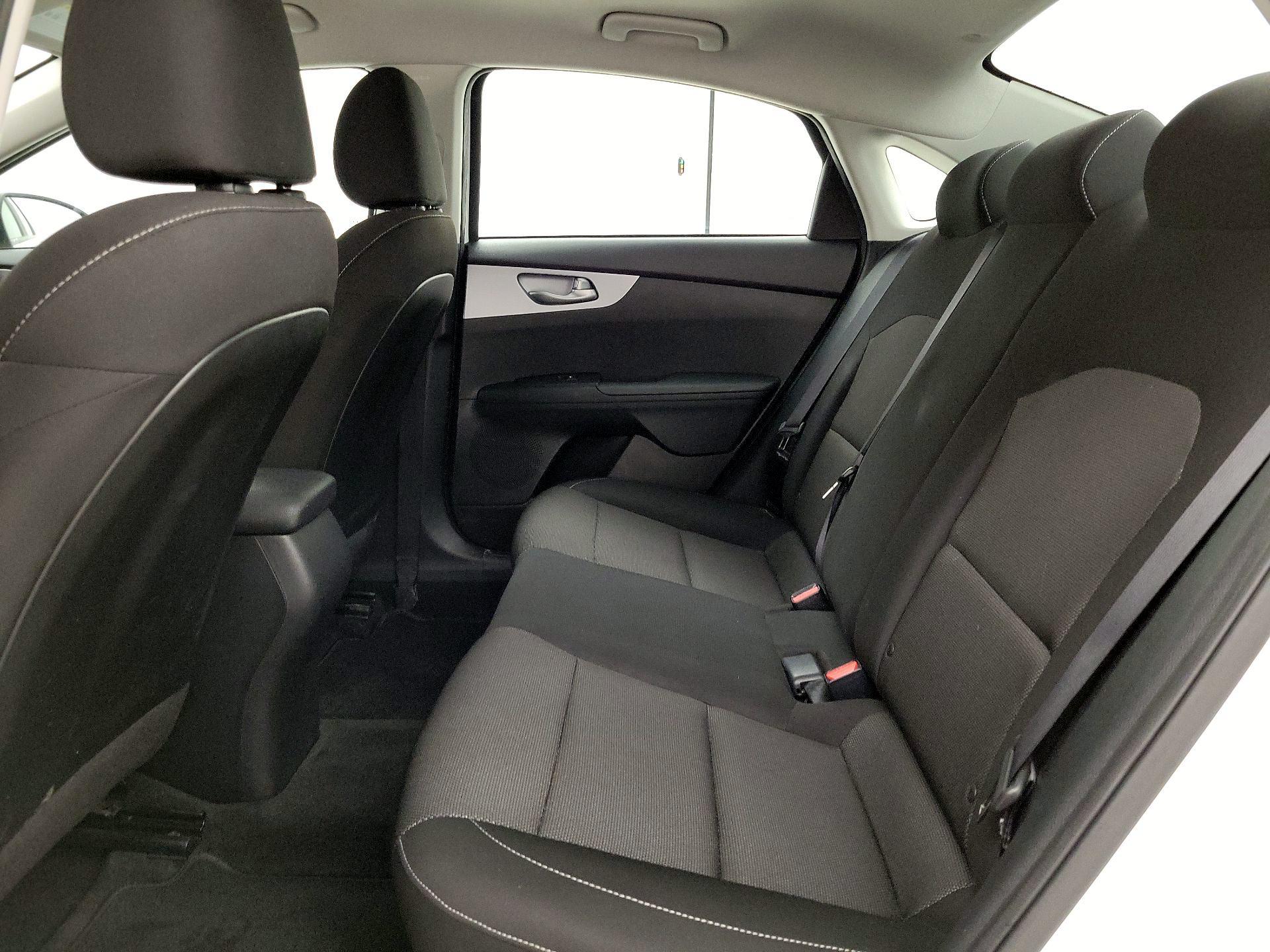 Thumbnail: 2023 Kia Forte - 19