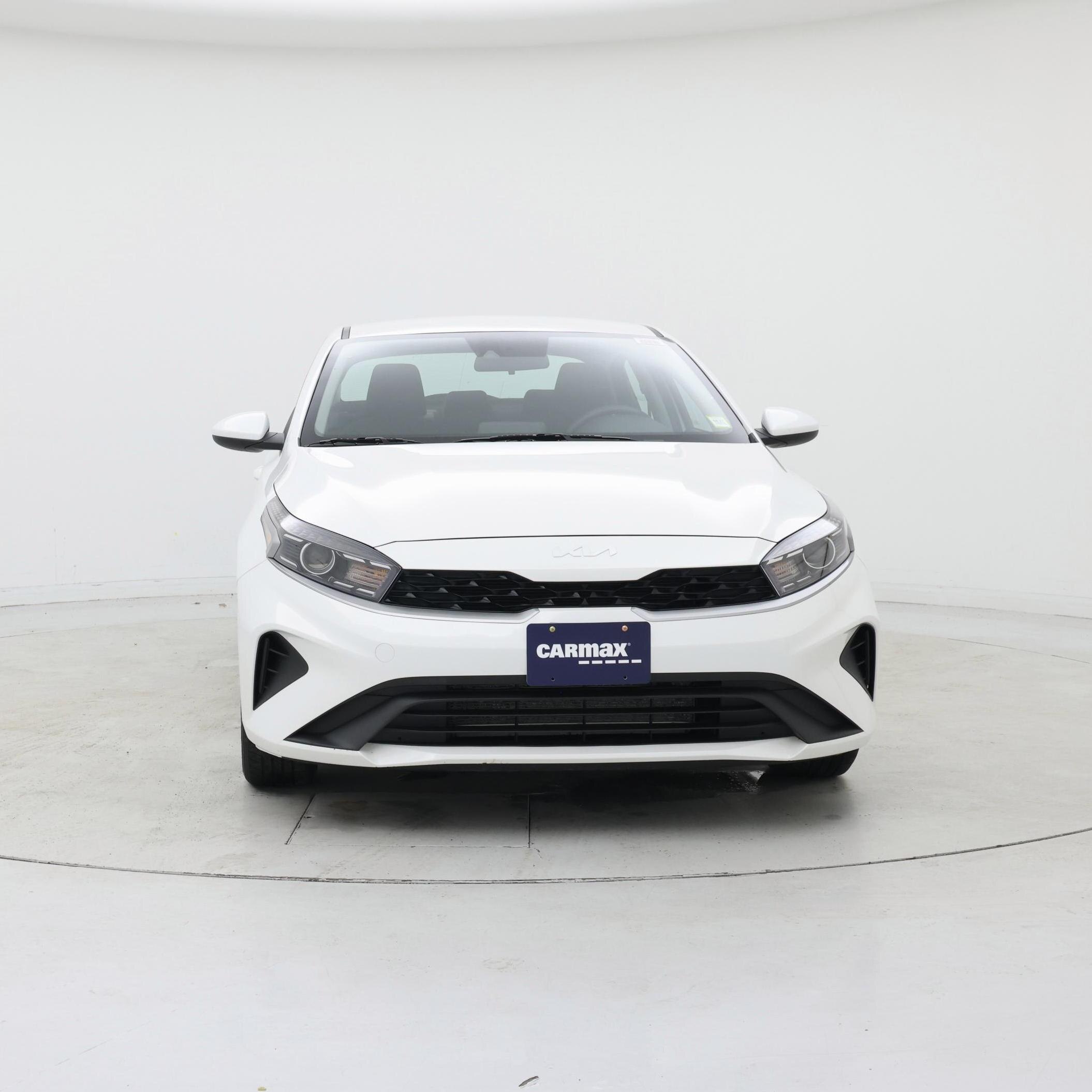 Thumbnail: 2023 Kia Forte - 5