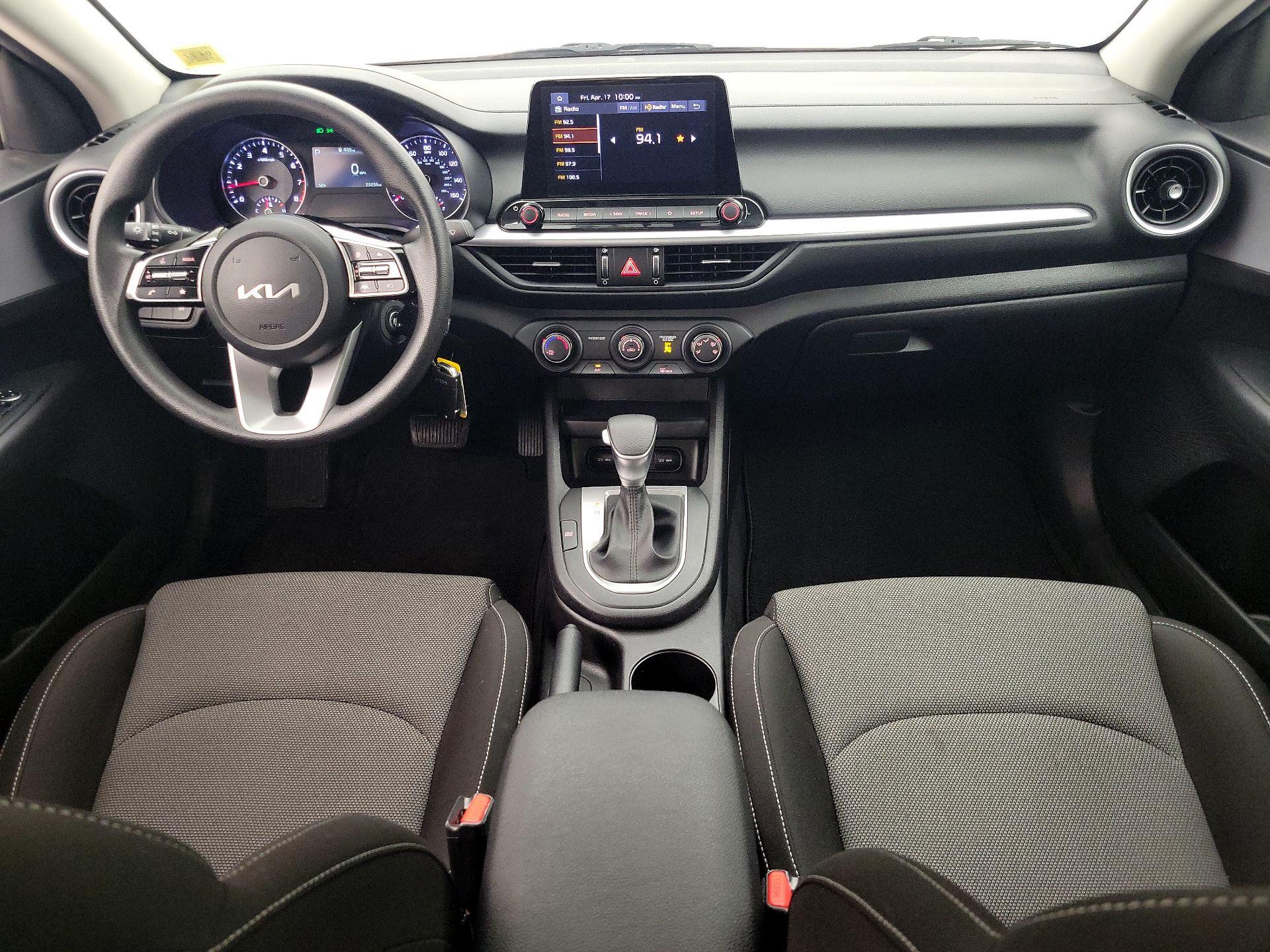 Thumbnail: 2023 Kia Forte - 9