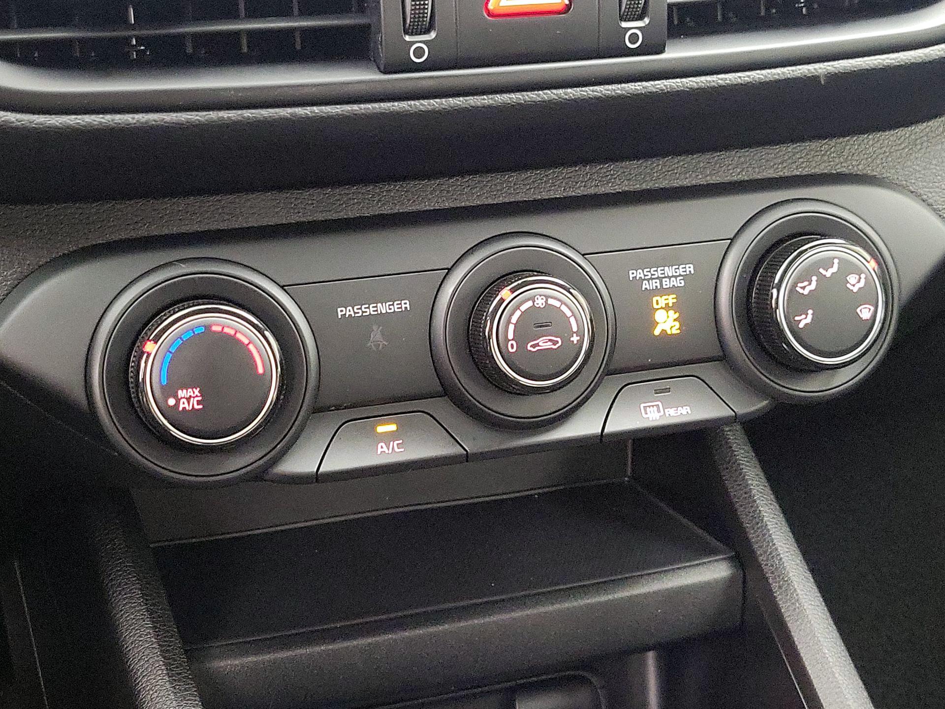 Thumbnail: 2023 Kia Forte - 16