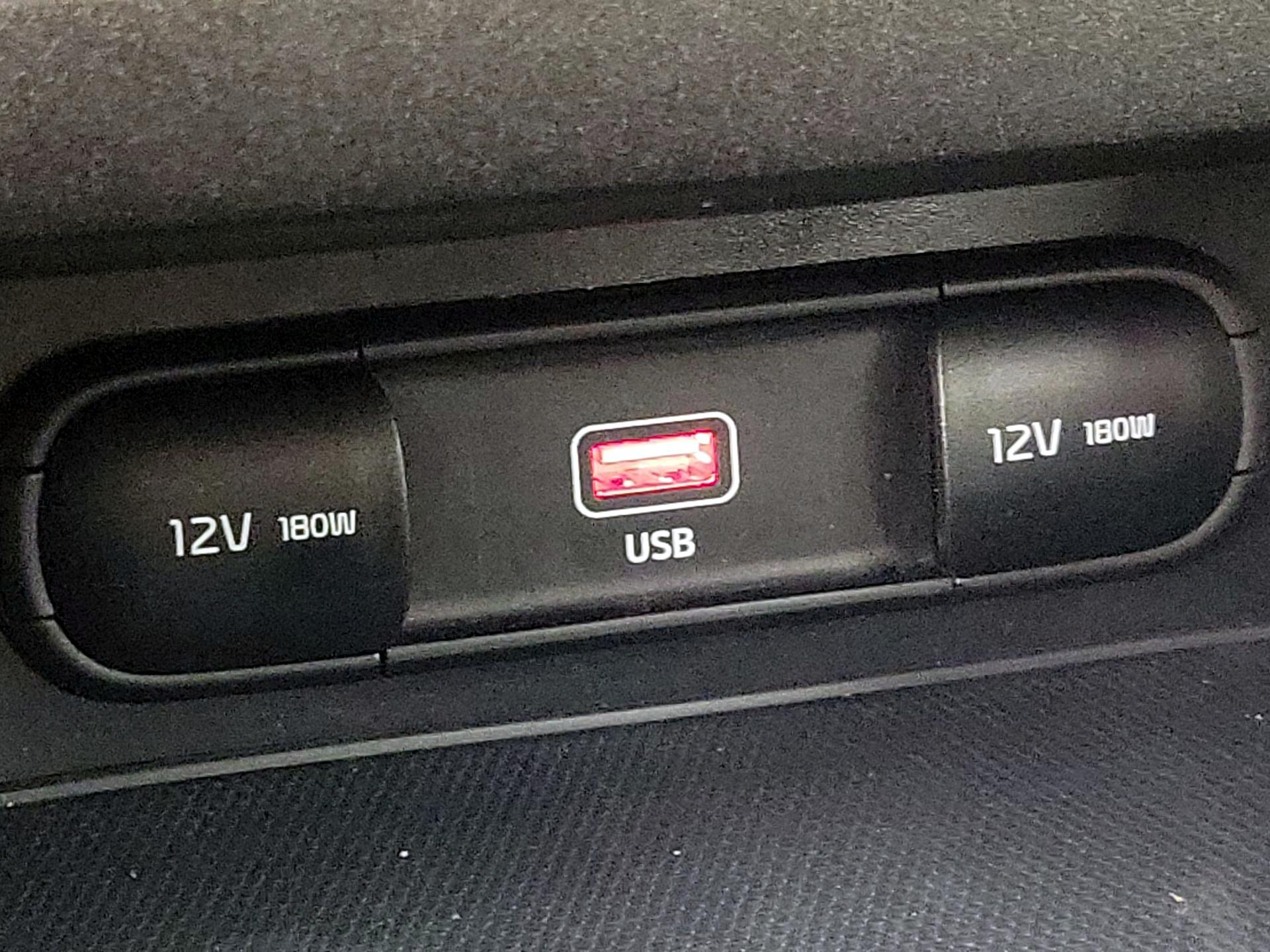 Thumbnail: 2023 Kia Forte - 18