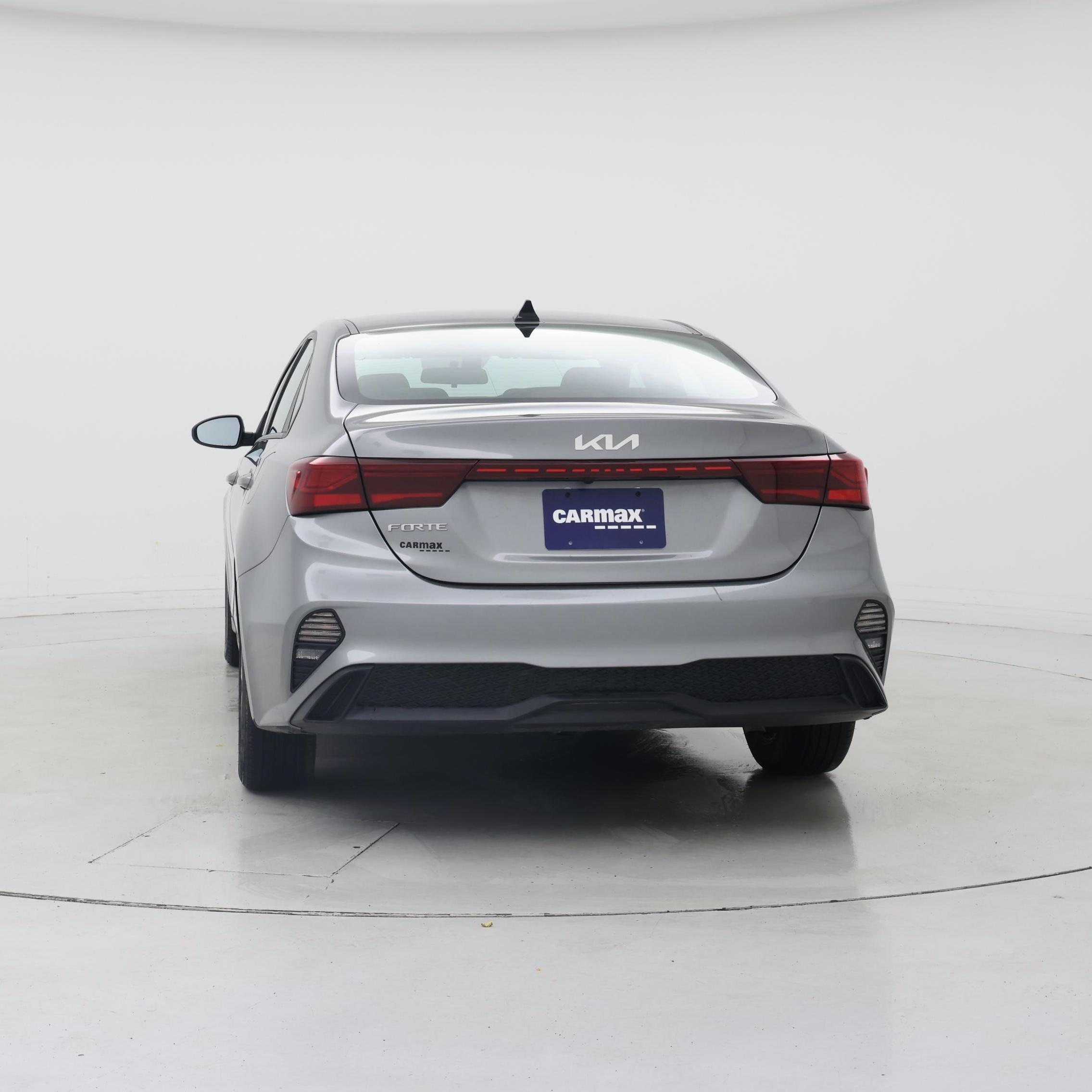 Thumbnail: 2023 Kia Forte - 6