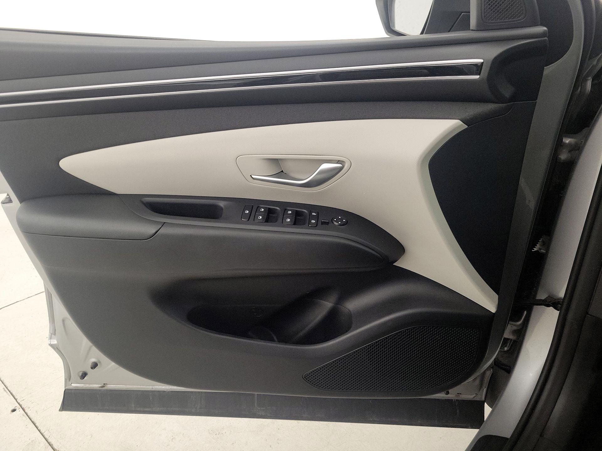 Thumbnail: 2023 Hyundai Tucson - 12