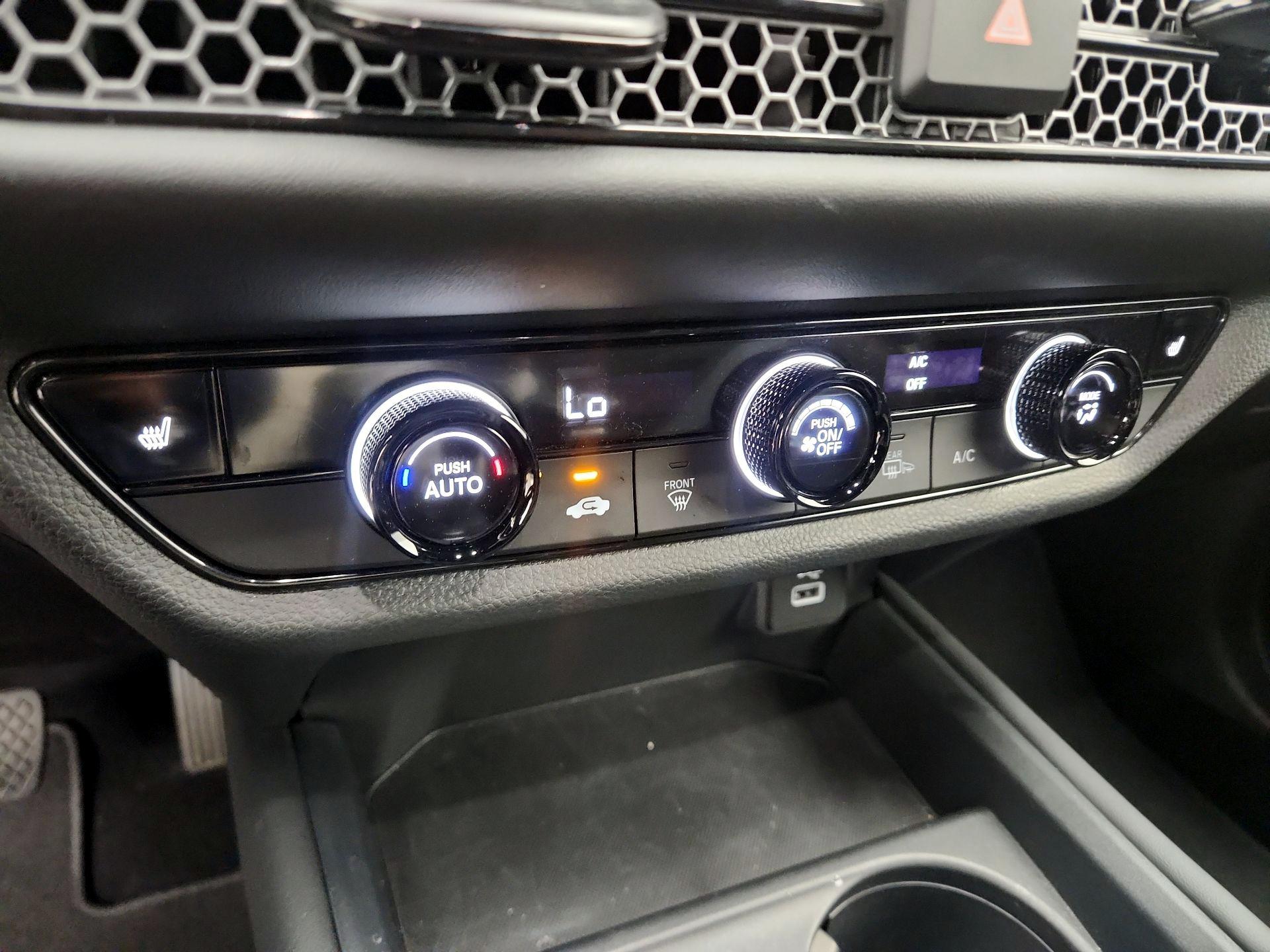 Thumbnail: 2025 Honda HR-V - 16