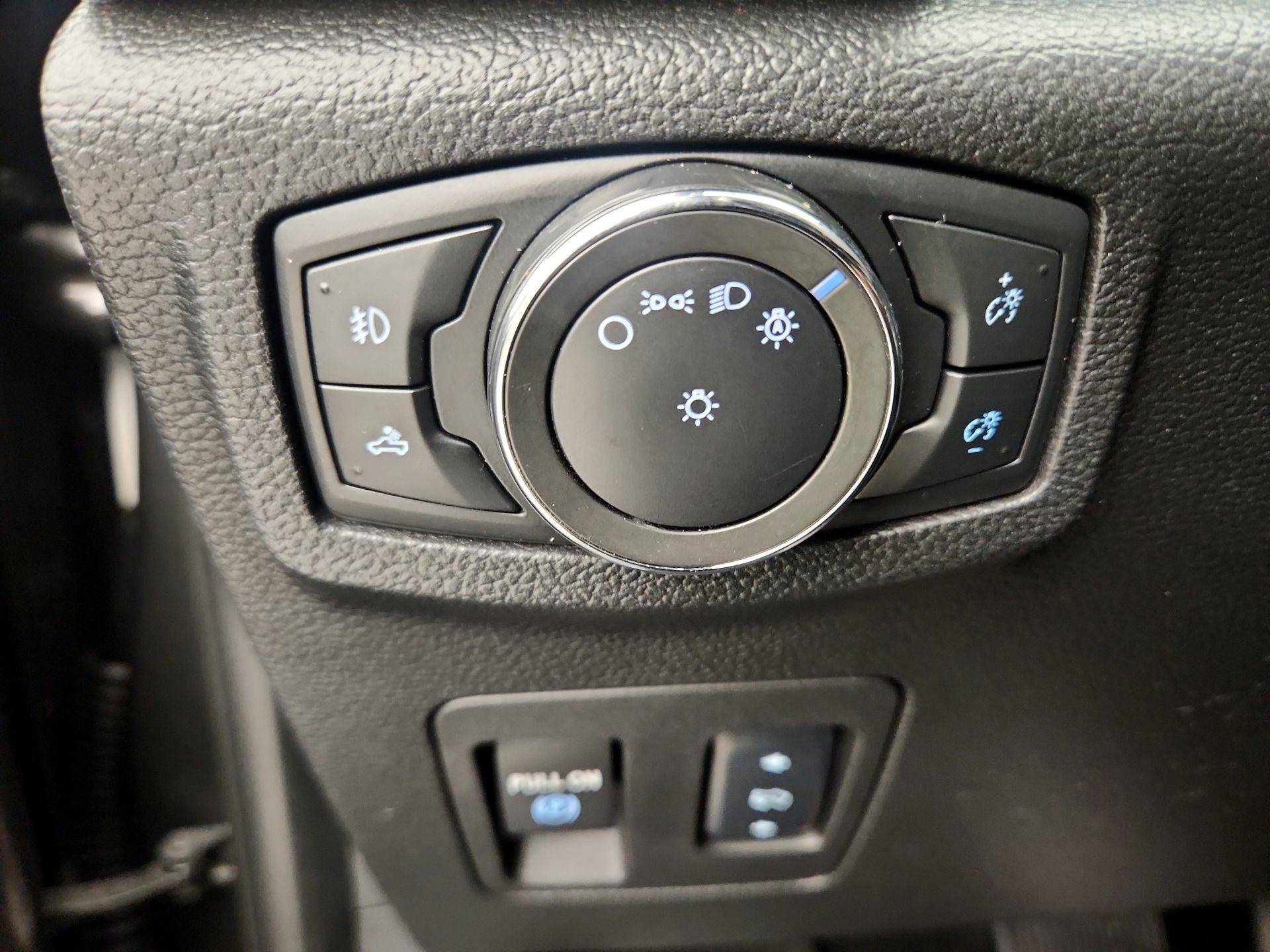 Thumbnail: 2018 Ford F-150 - 13