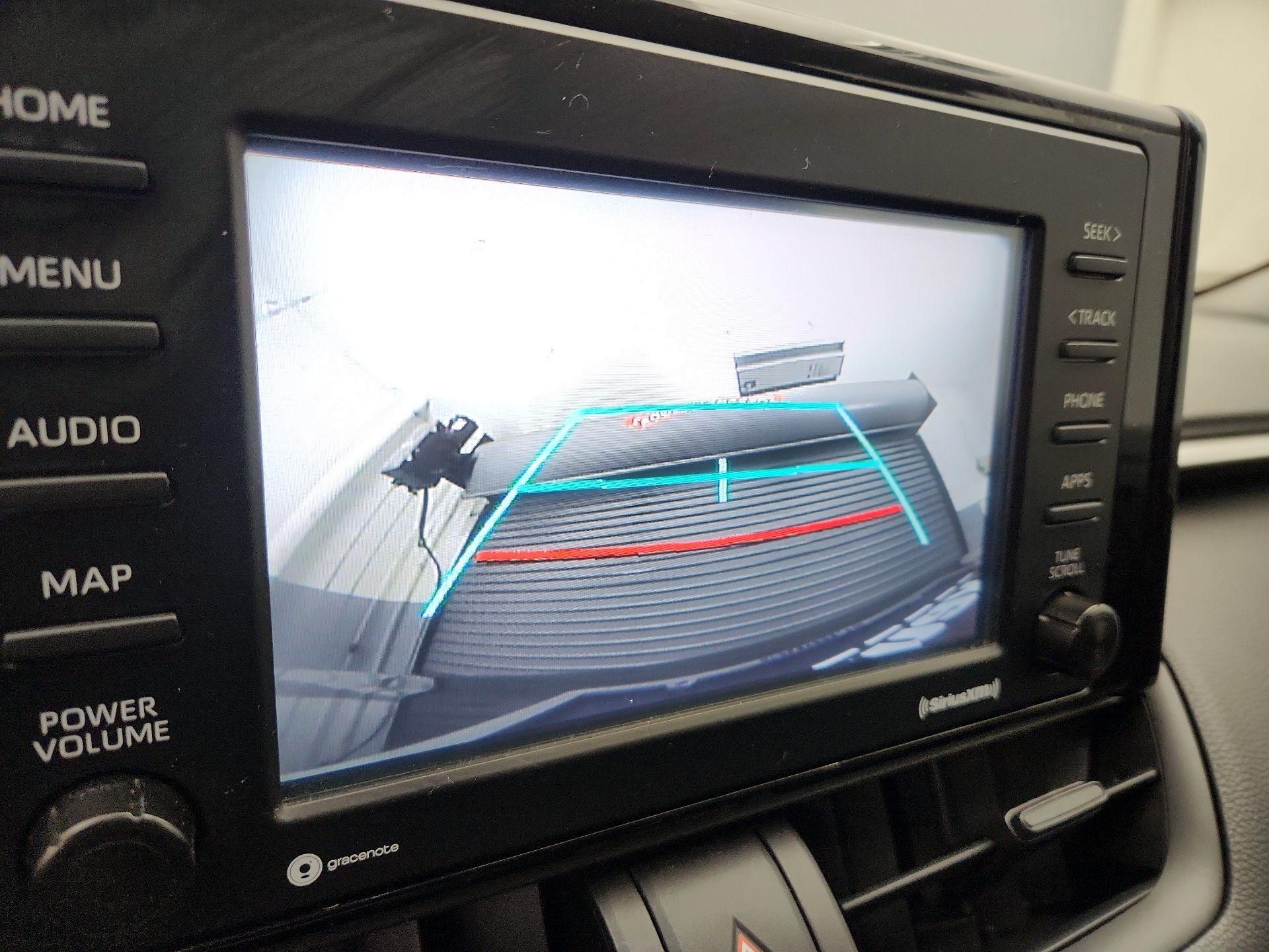 Thumbnail: 2021 Toyota RAV4 - 14