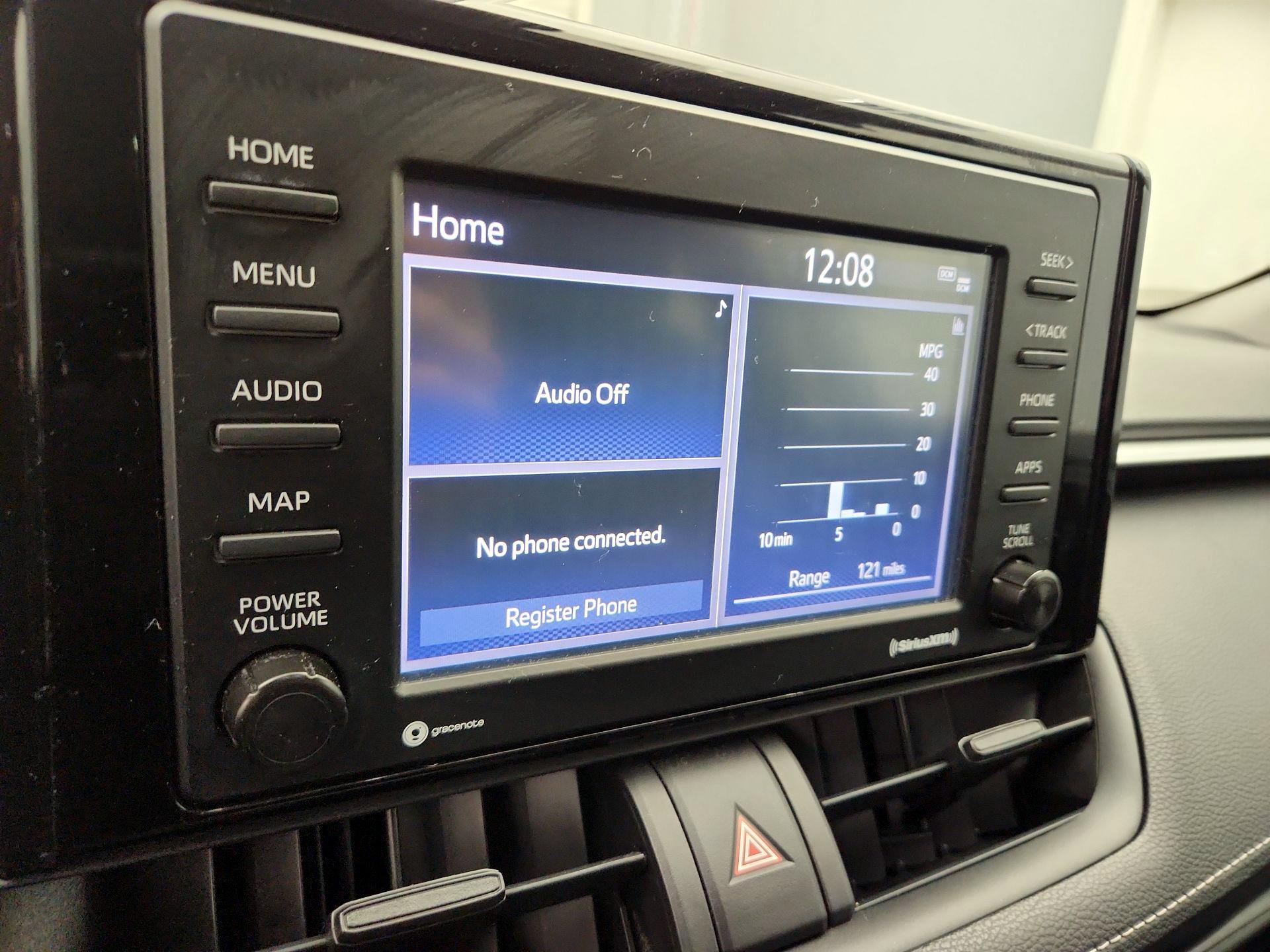 Thumbnail: 2021 Toyota RAV4 - 15