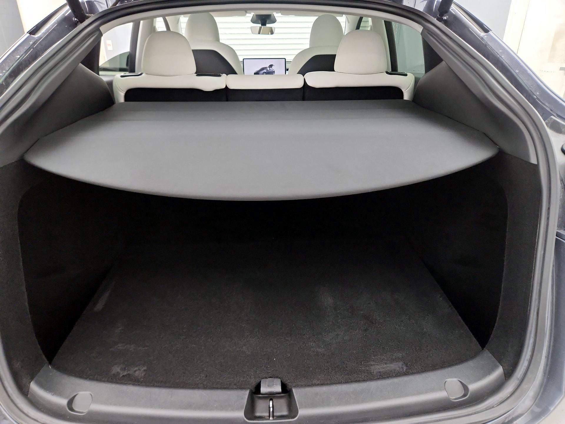 Thumbnail: 2023 Tesla Model Y - 20