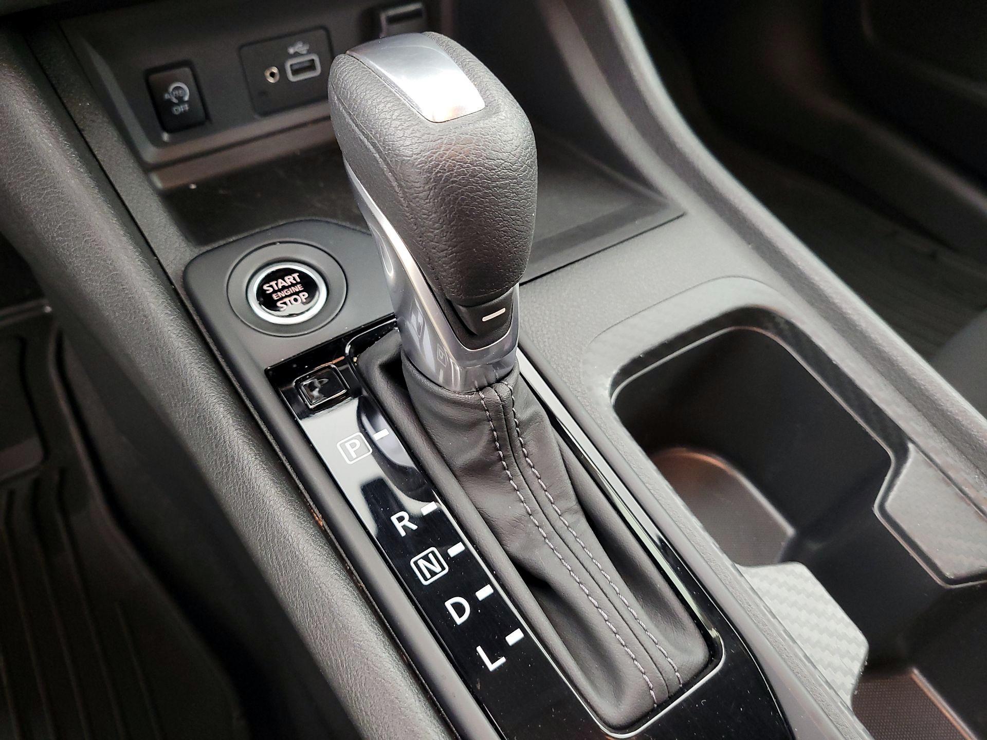 Thumbnail: 2025 Nissan Sentra - 17