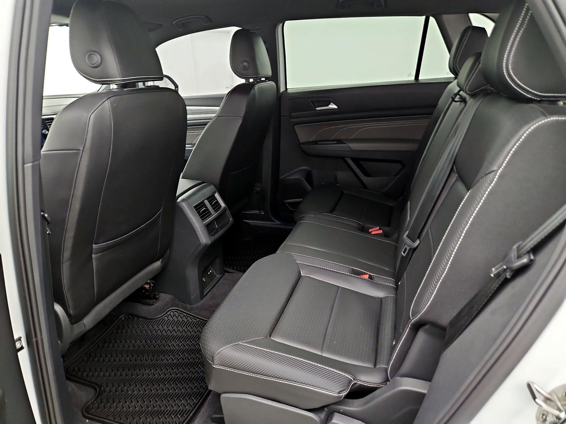 Thumbnail: 2023 Volkswagen Atlas - 19