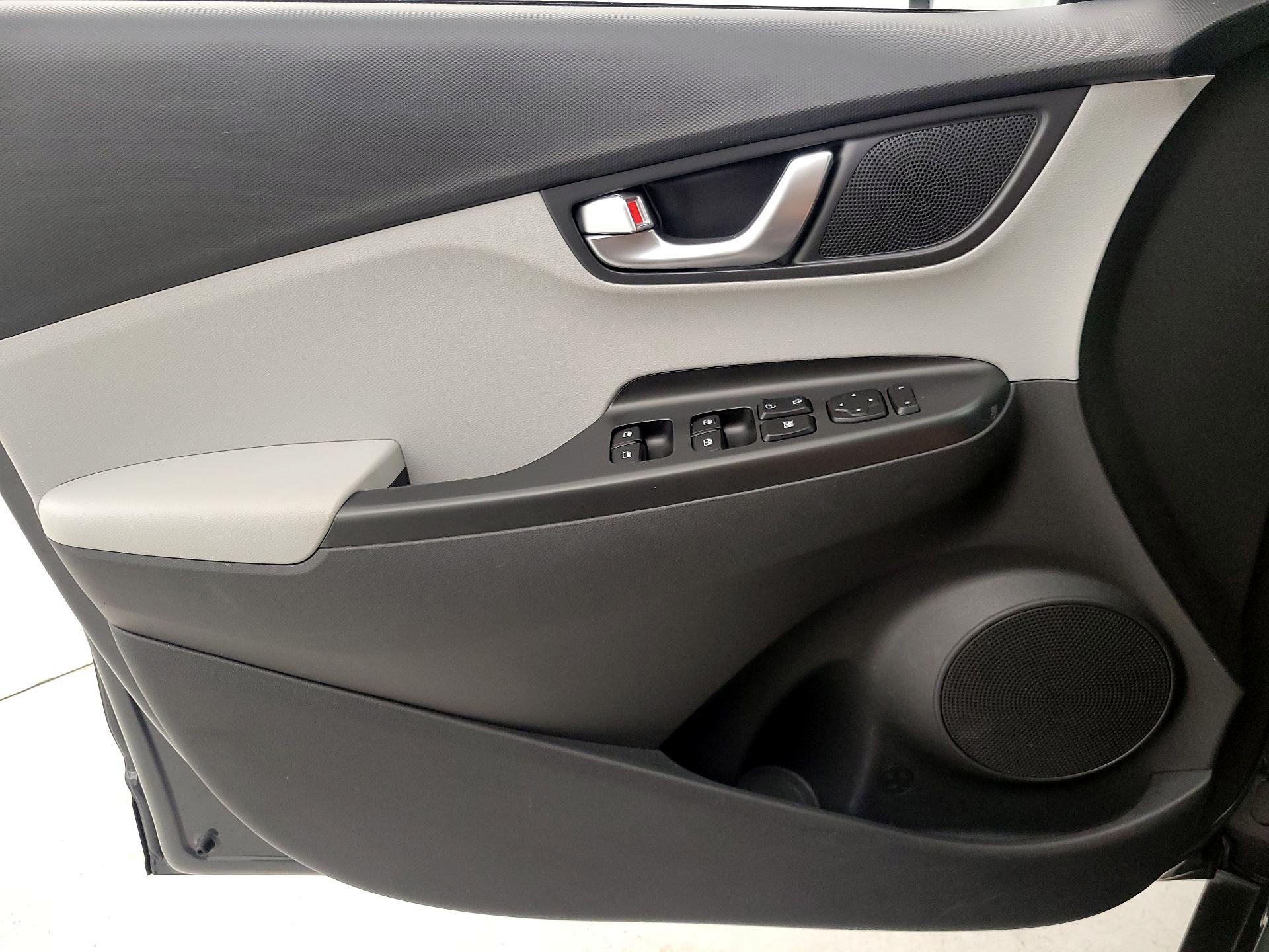 Thumbnail: 2023 Hyundai Kona - 12