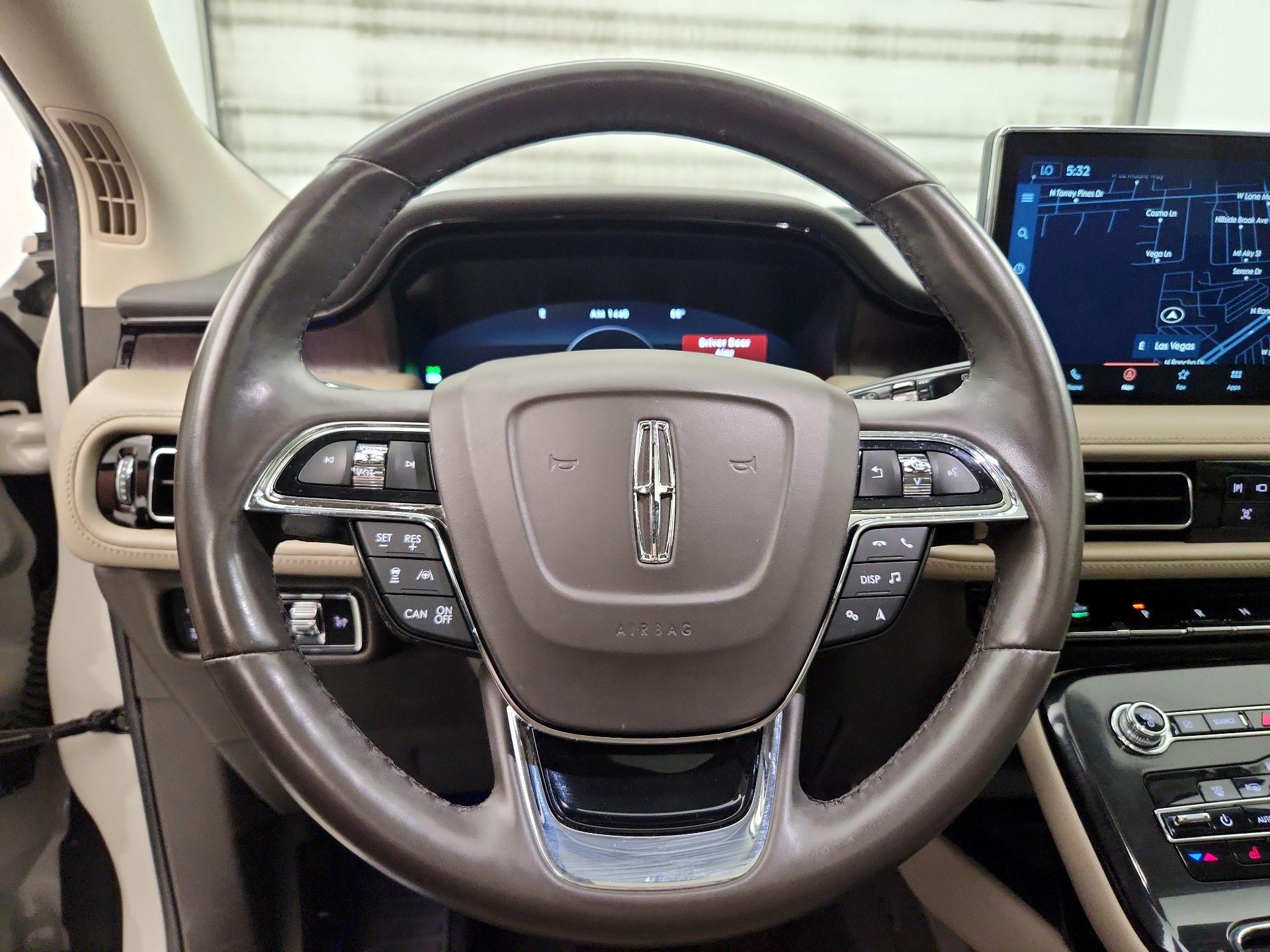 Thumbnail: 2022 Lincoln Nautilus - 10