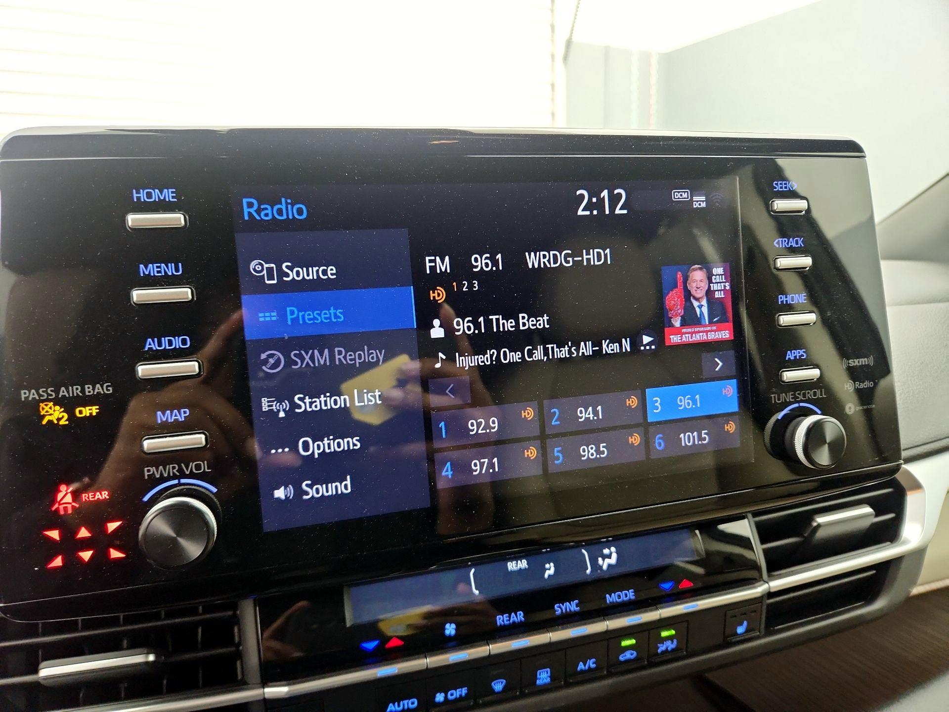 Thumbnail: 2024 Toyota Sienna - 15