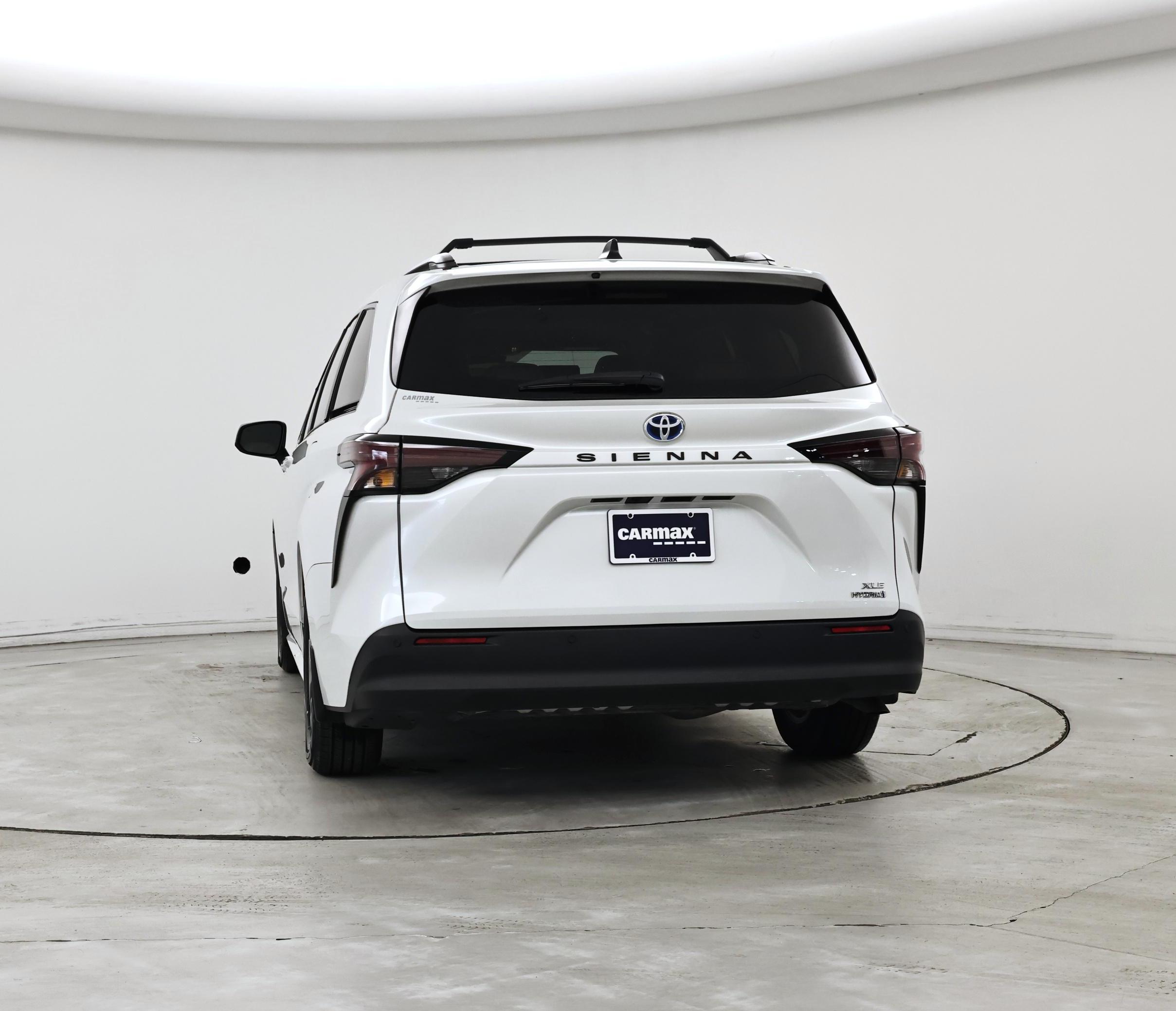 Thumbnail: 2024 Toyota Sienna - 6