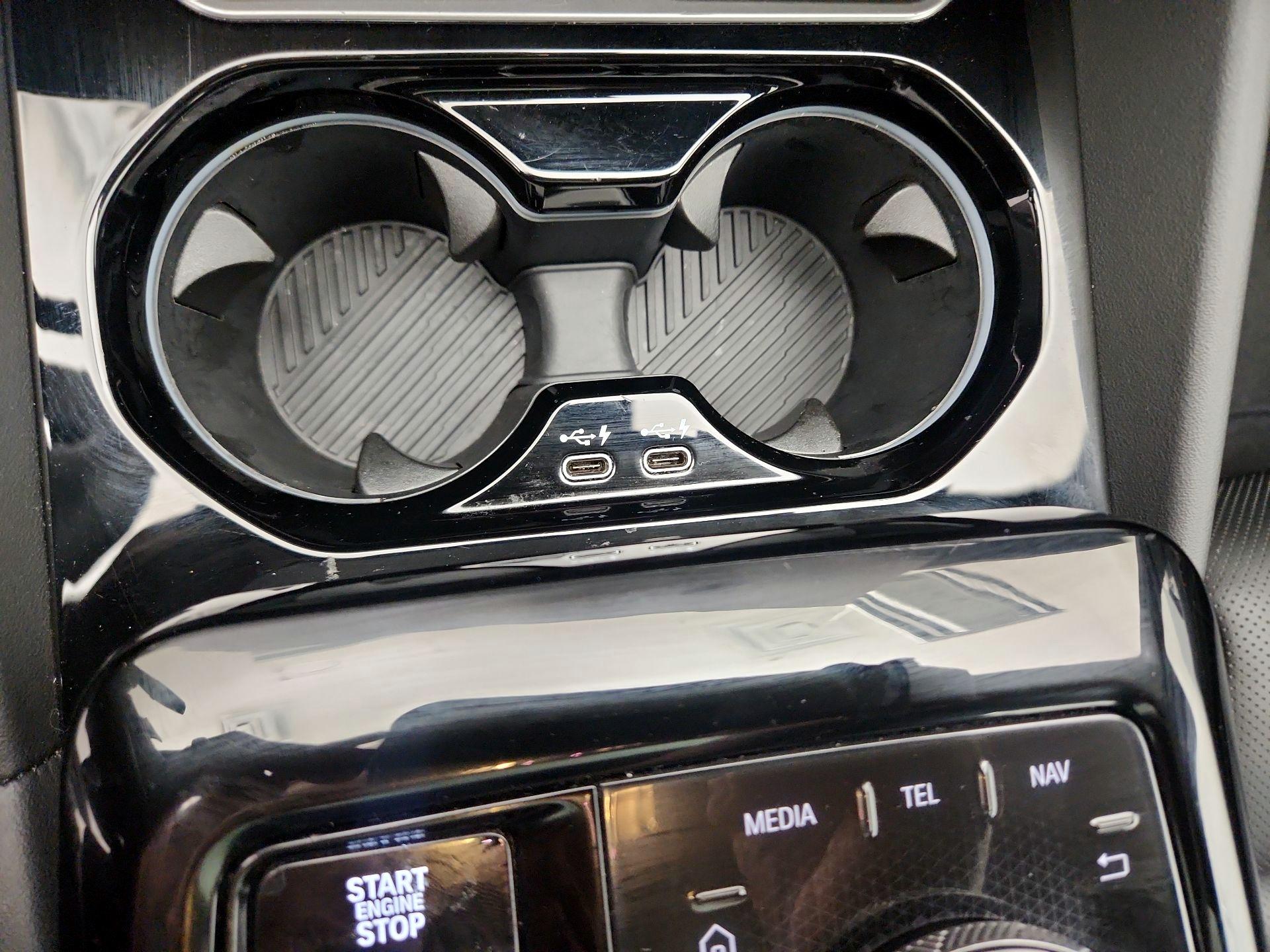 Thumbnail: 2024 BMW 5 Series - 19