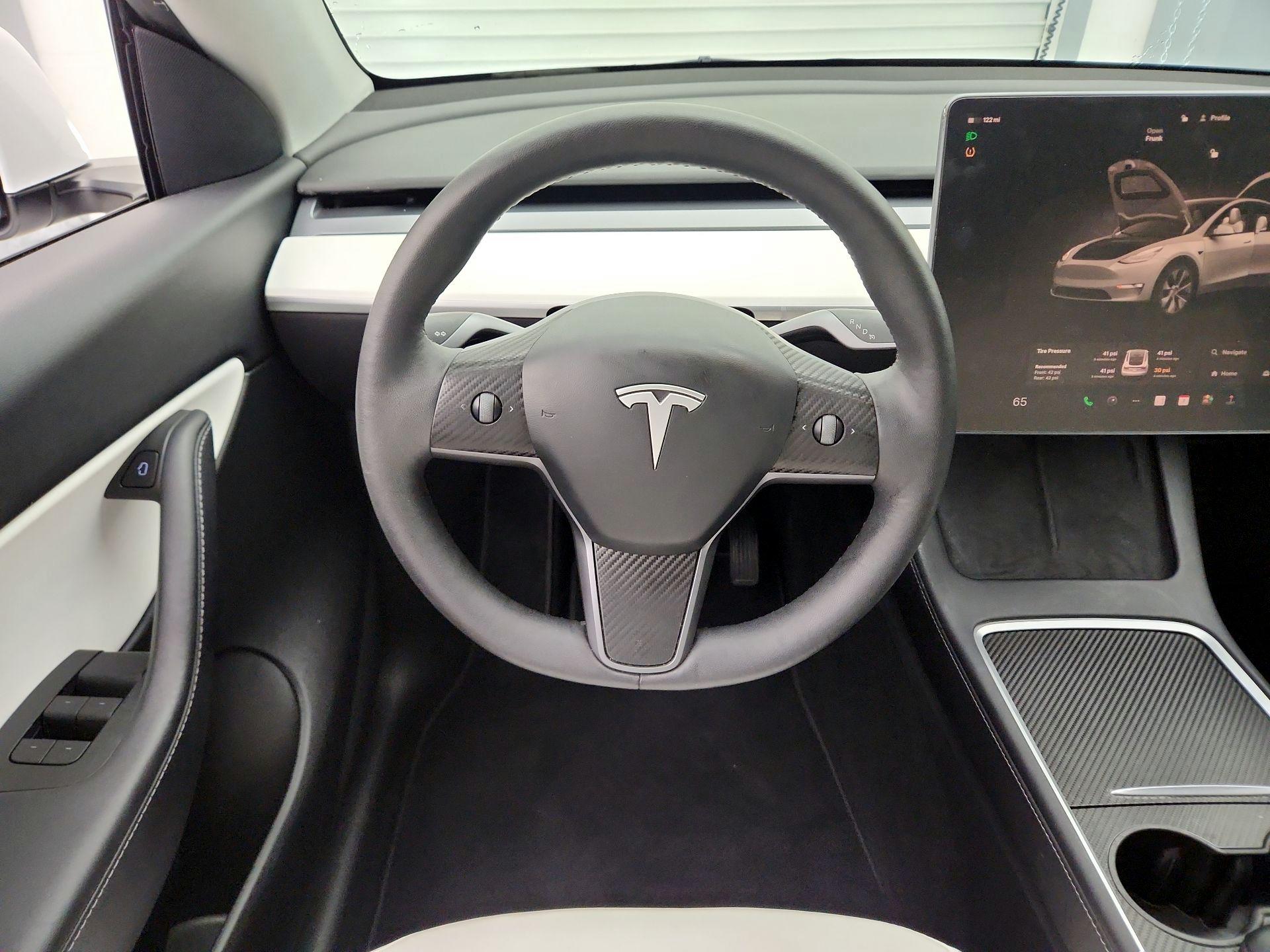 Thumbnail: 2022 Tesla Model Y - 10