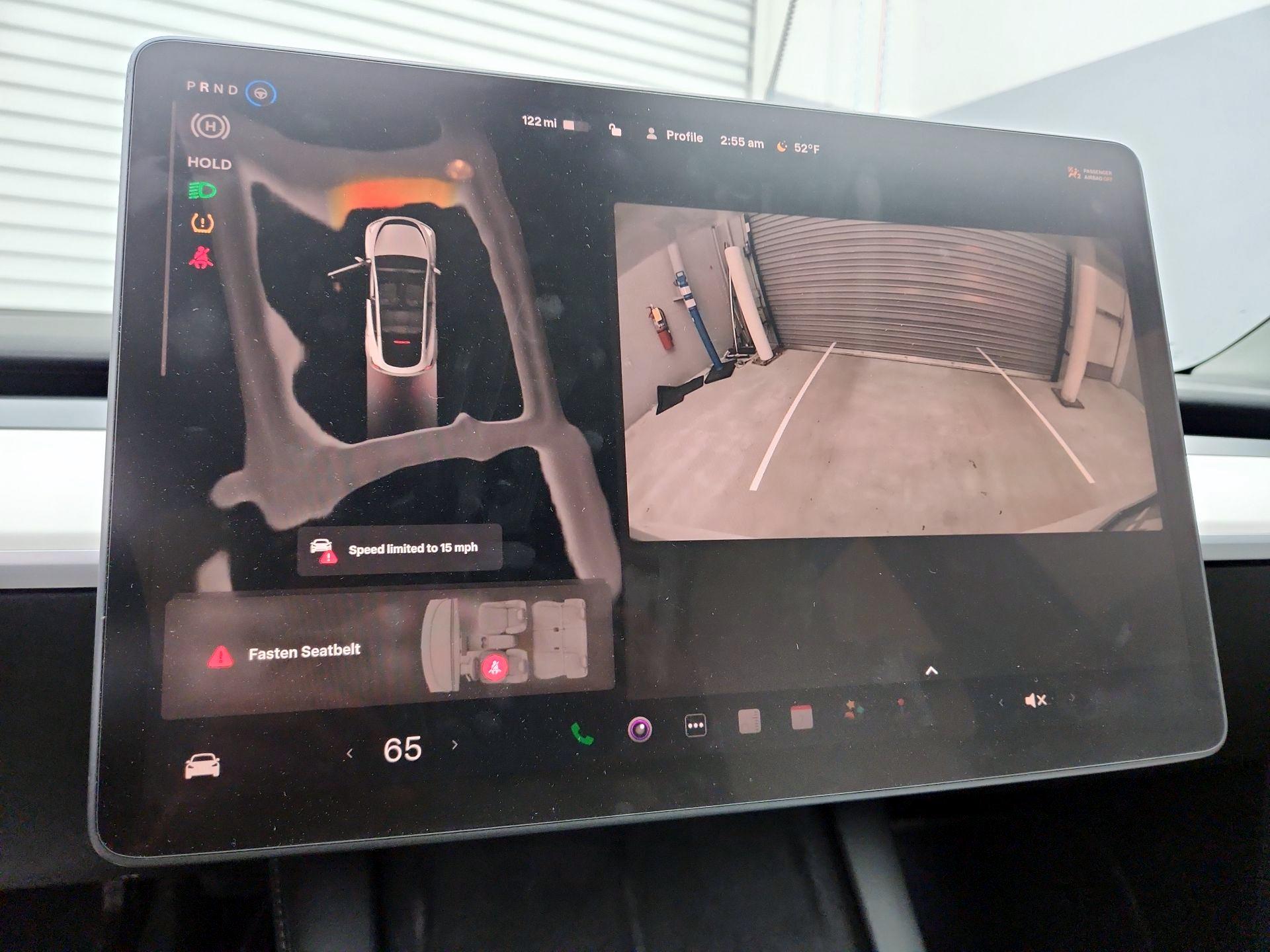 Thumbnail: 2022 Tesla Model Y - 14