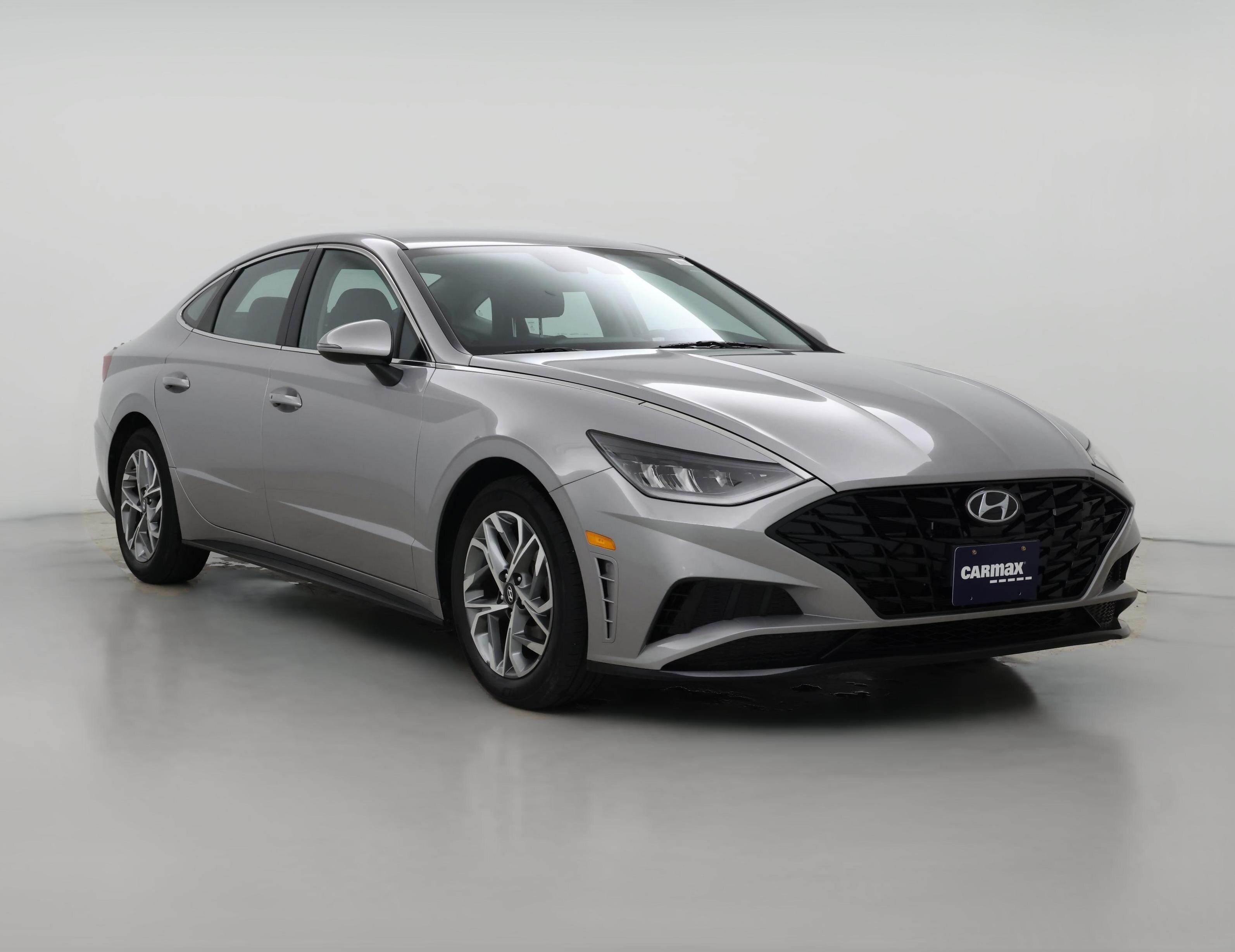 Thumbnail: 2023 Hyundai Sonata - 1